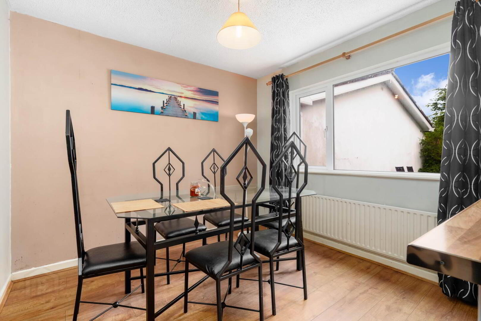 93 Dara Court 6 of 18