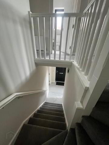 11 Willowfield Crescent 8 of 17
