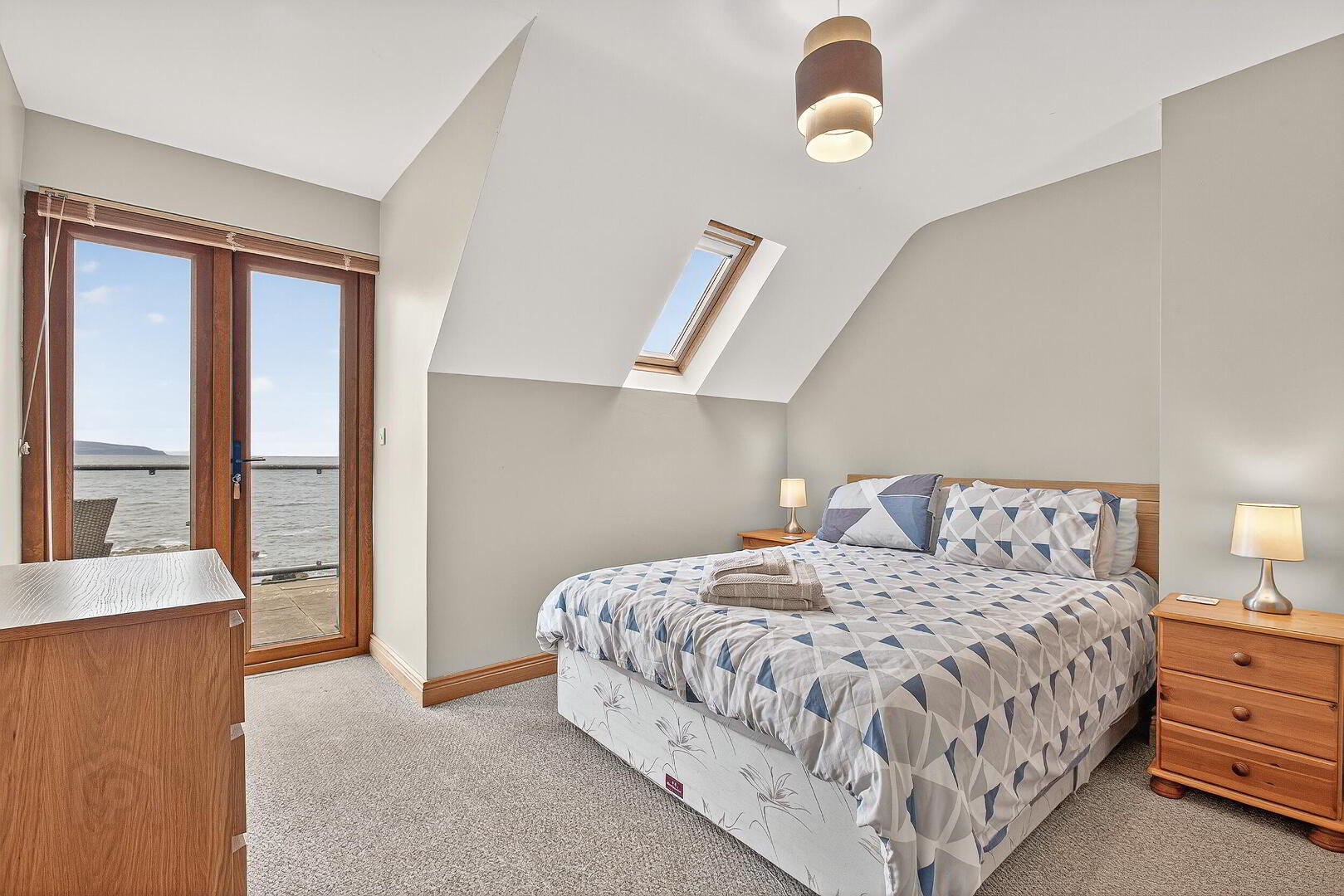 38 Strand Road 13 of 22
