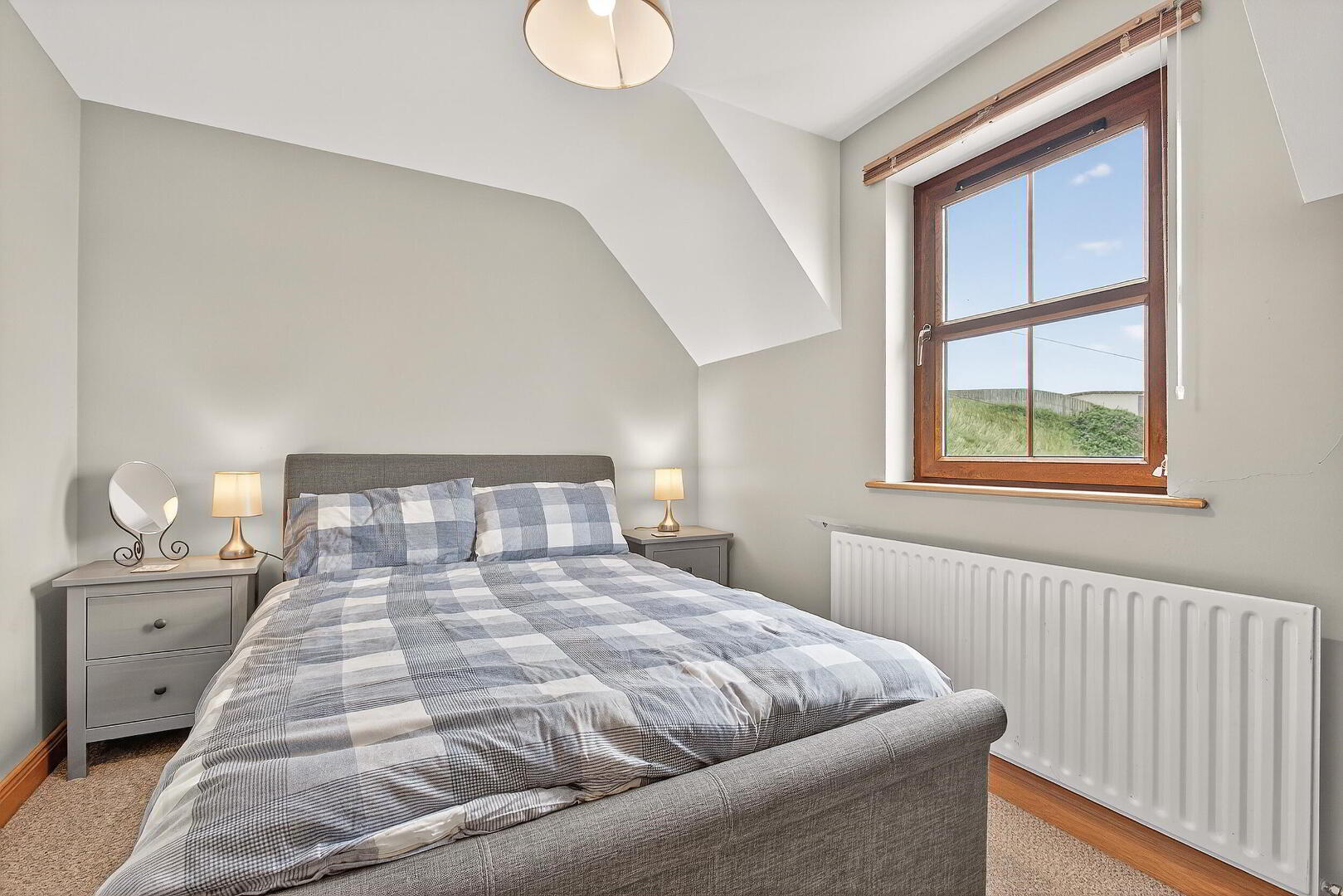 38 Strand Road 14 of 22