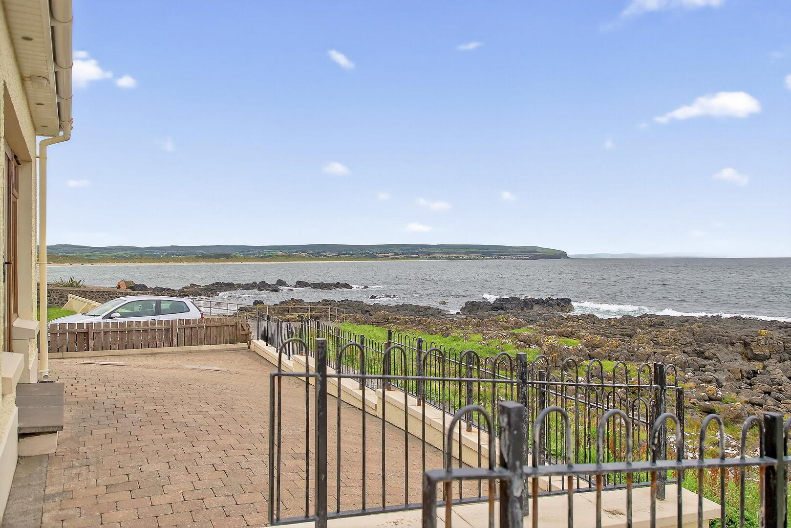 38 Strand Road 19 of 22