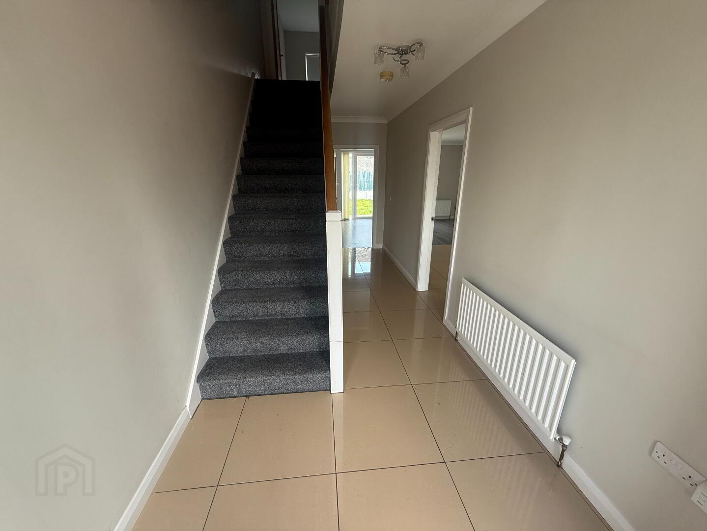 11 Tullymore Gardens 3 of 15