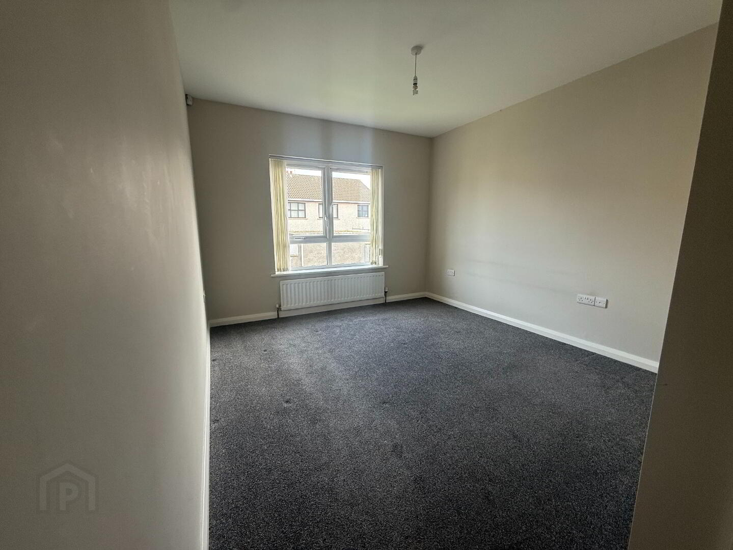 11 Tullymore Gardens 8 of 15