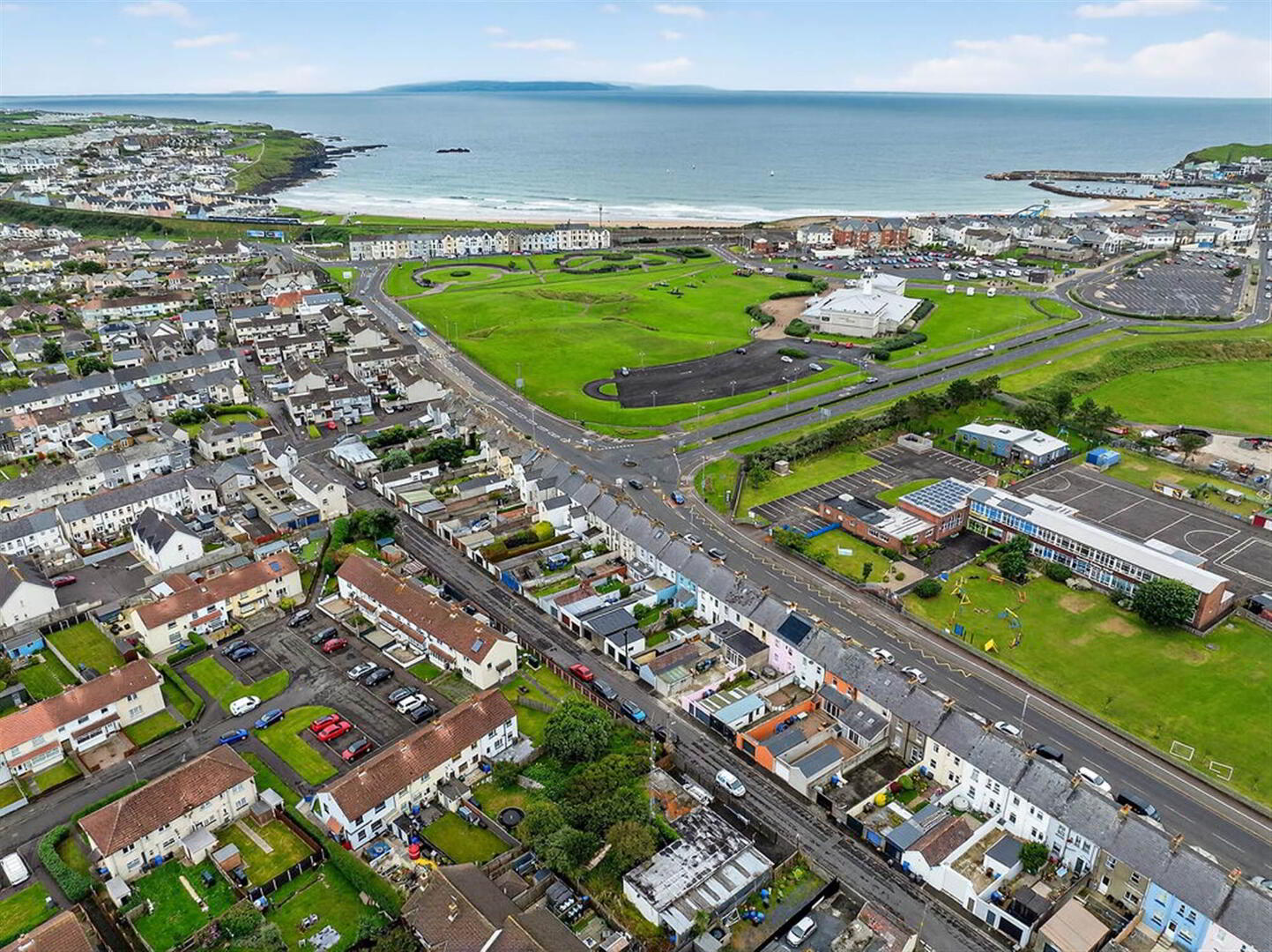 Land At, Oaklands Avenue 11 of 15