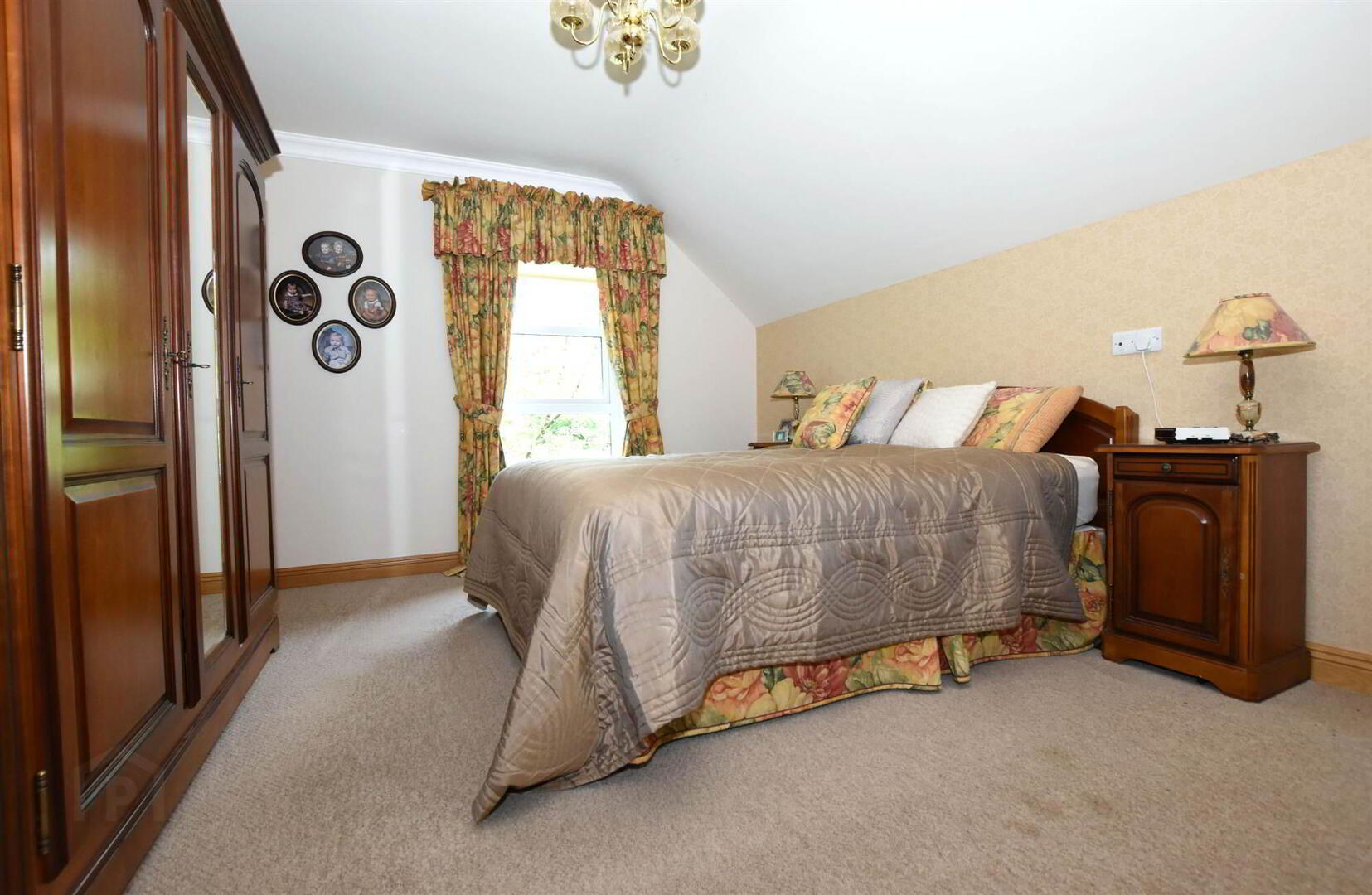 1 Lakeview Manor 21 of 30
