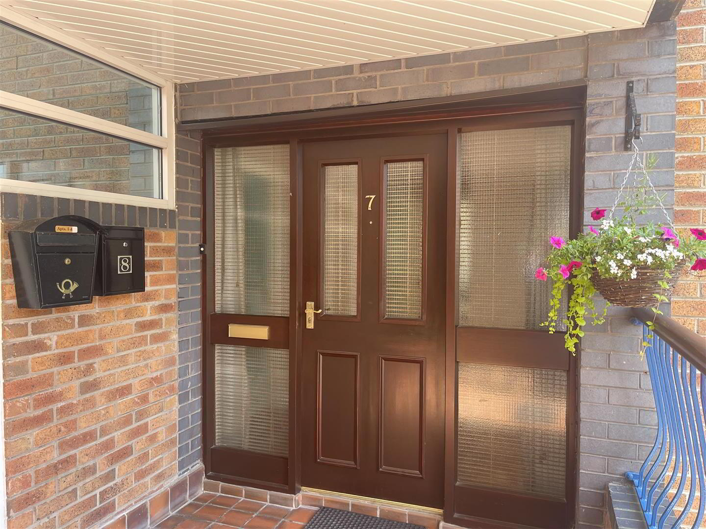 property description image