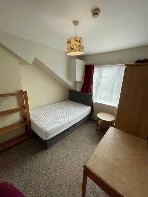 22 Rugby Avenue 13 of 16