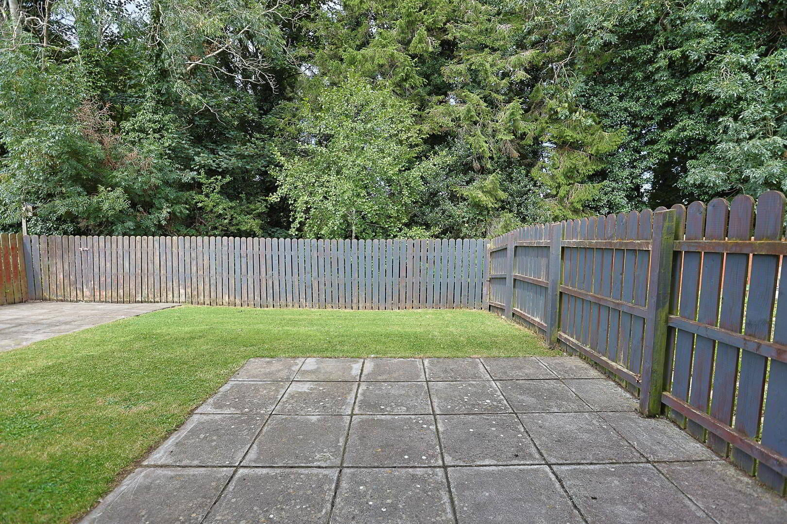 30 Bachelors Close 40 of 44