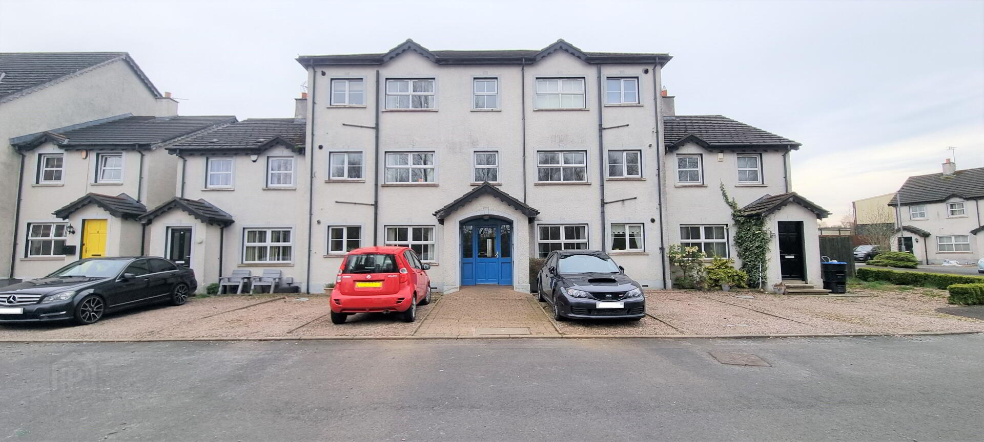 18 Mill River Mews 1 of 8