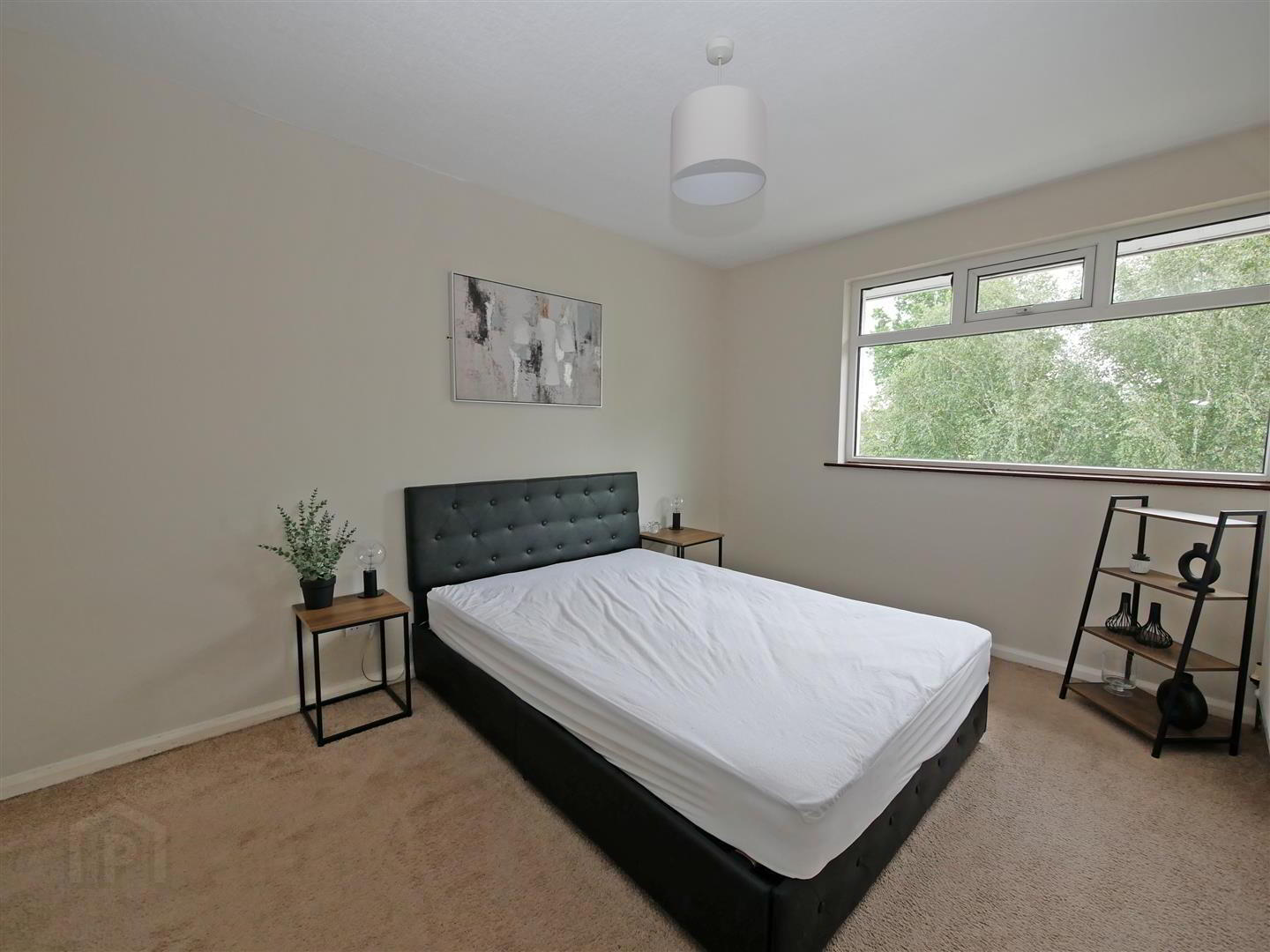 214 Belvoir Drive 6 of 10