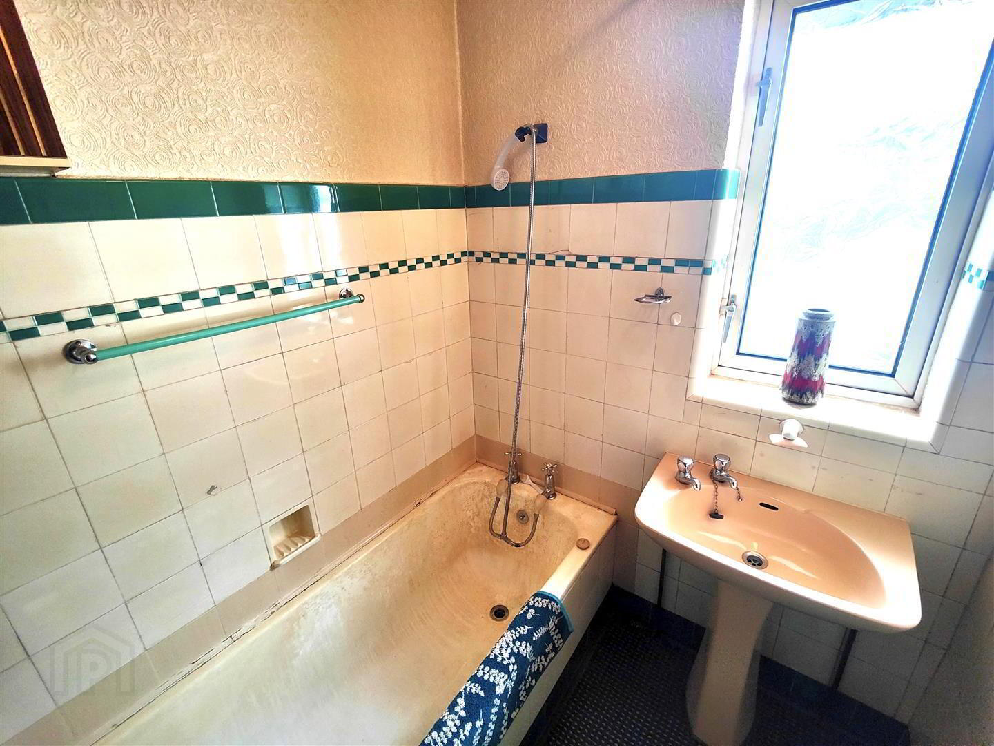 176 Cavehill Road 13 of 26