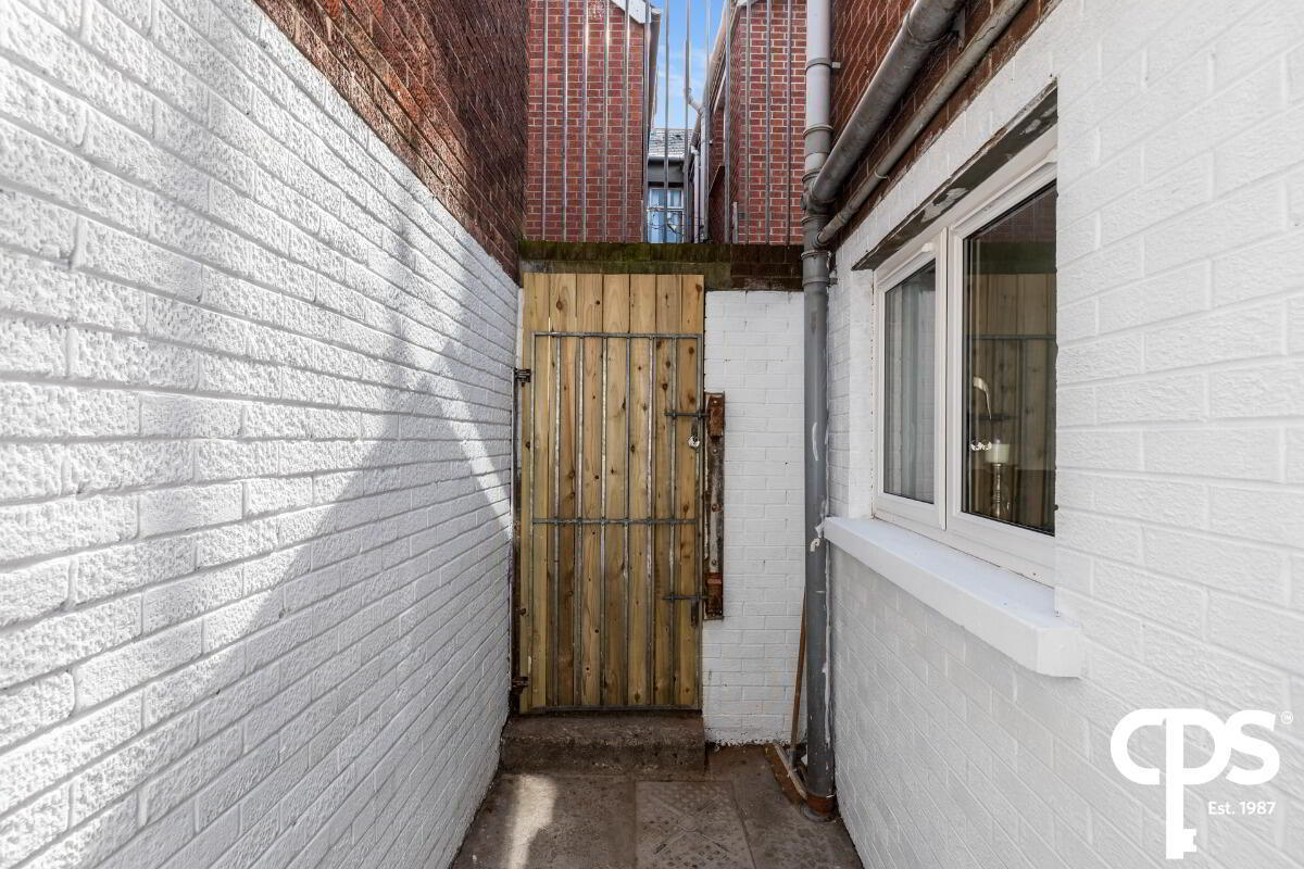 25 Cairo Street 19 of 20