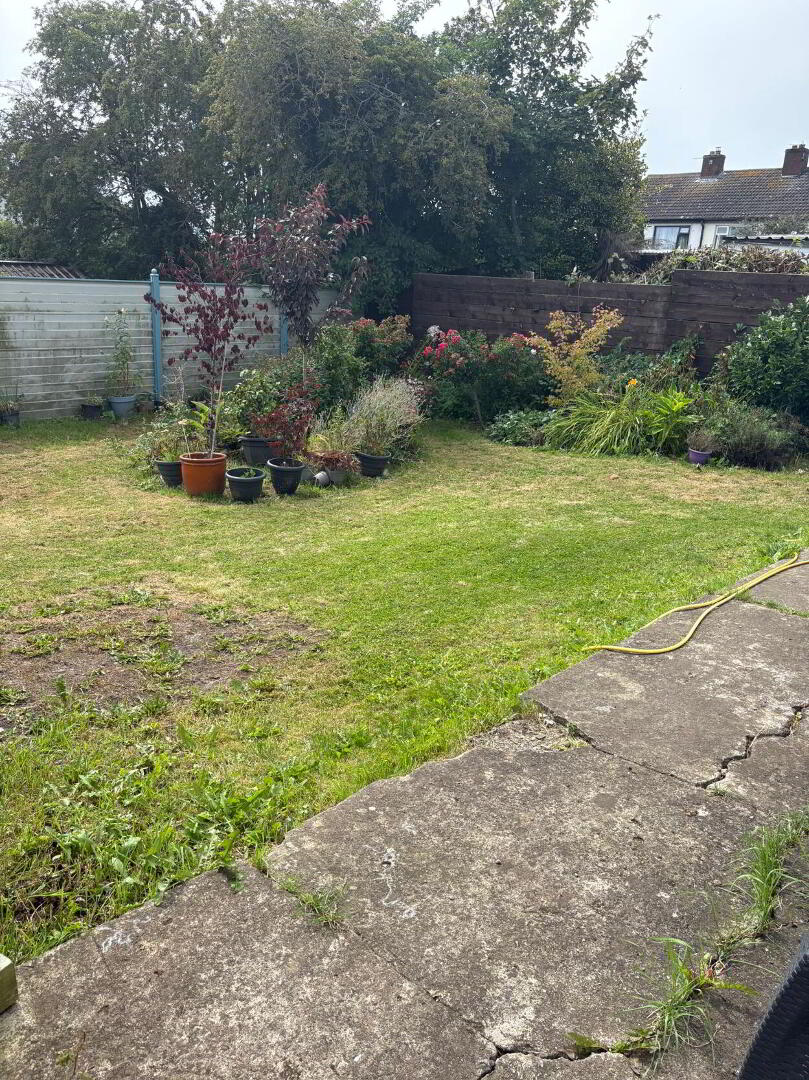 8 Laburnum Square 23 of 27