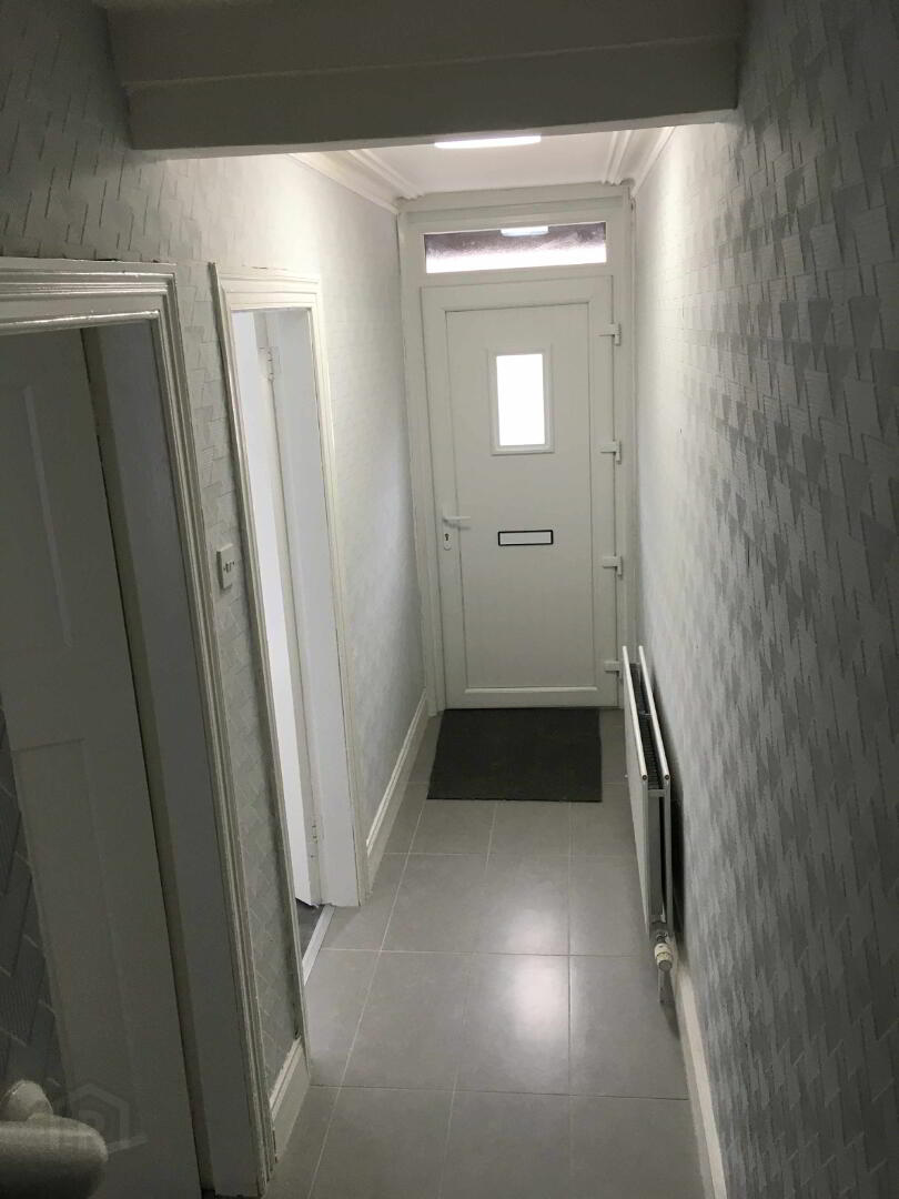 Meadowbank Place 2 of 7