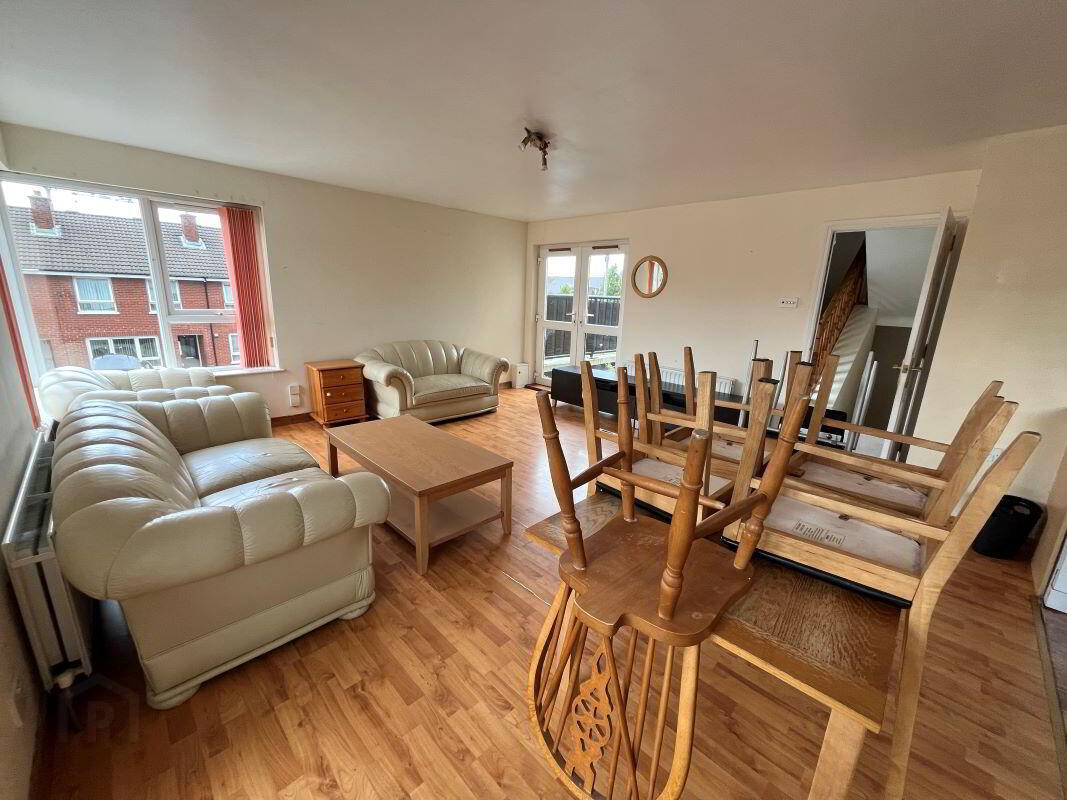 57 Willowfield Street 5 of 26