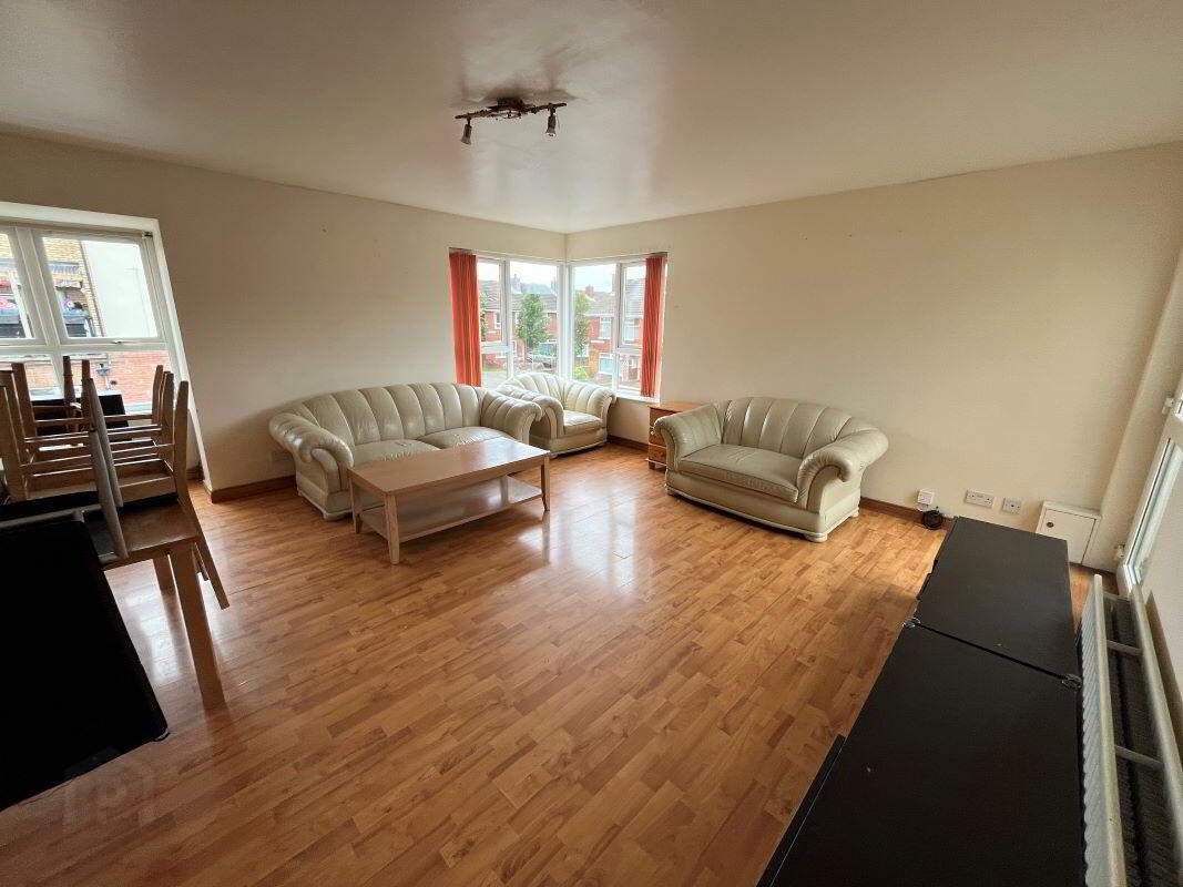 57 Willowfield Street 7 of 26