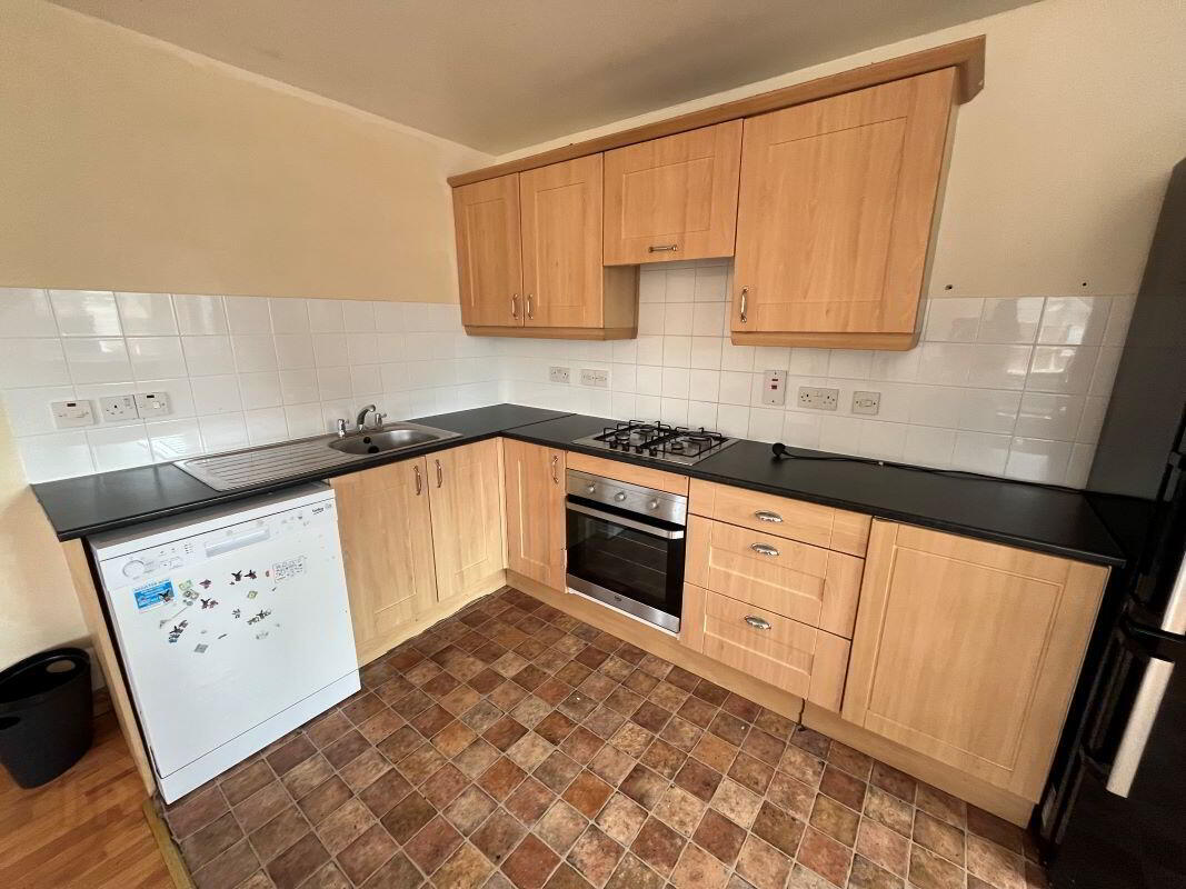 57 Willowfield Street 11 of 26