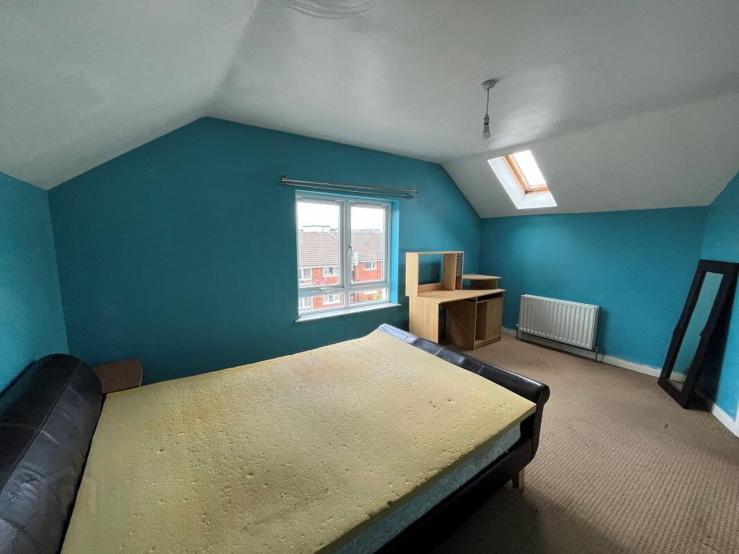 57 Willowfield Street 21 of 26