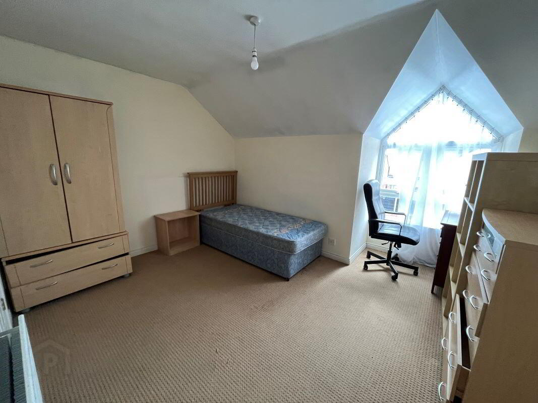 57 Willowfield Street 18 of 26