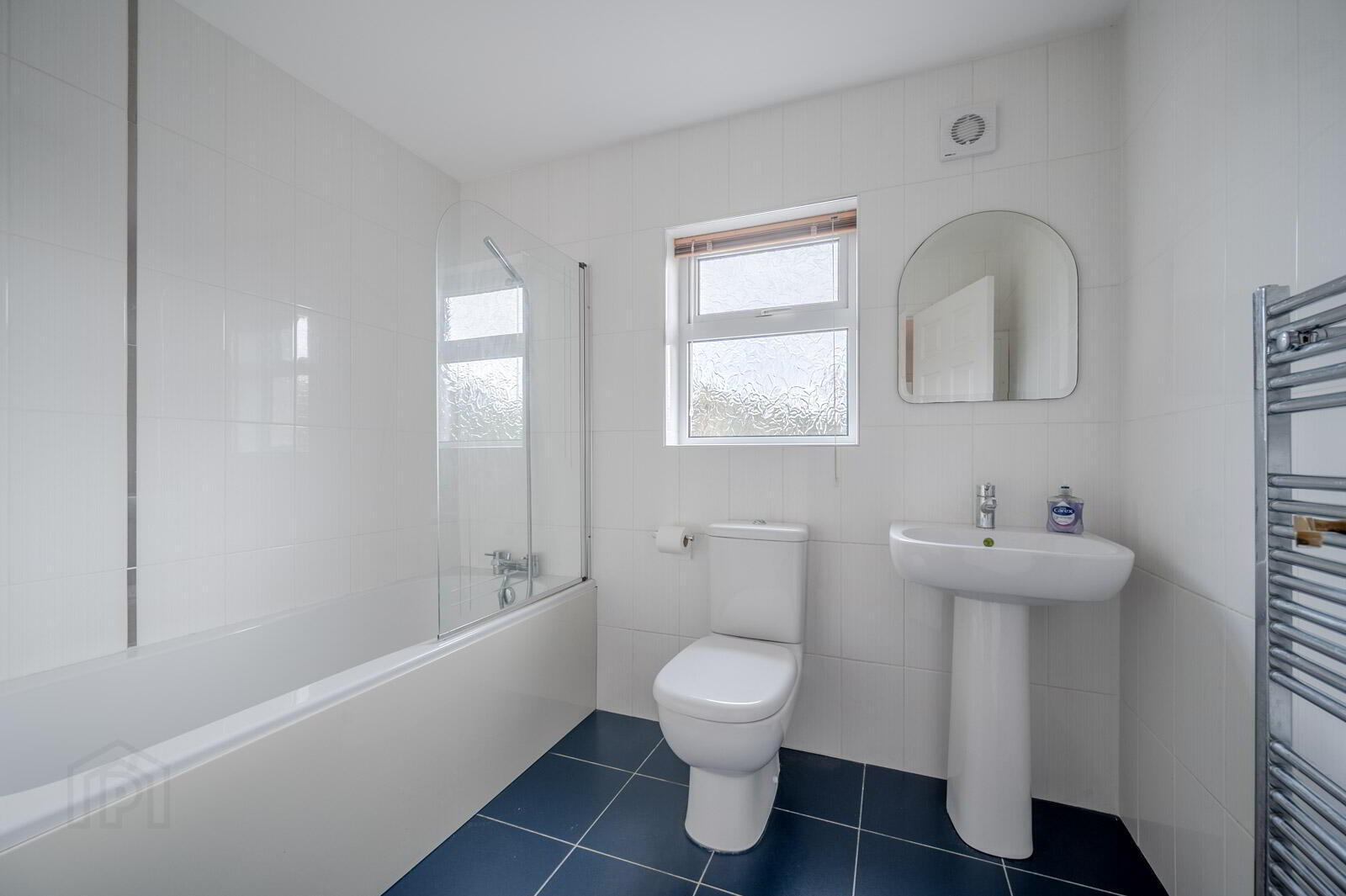 2 Shingle Bay 15 of 25