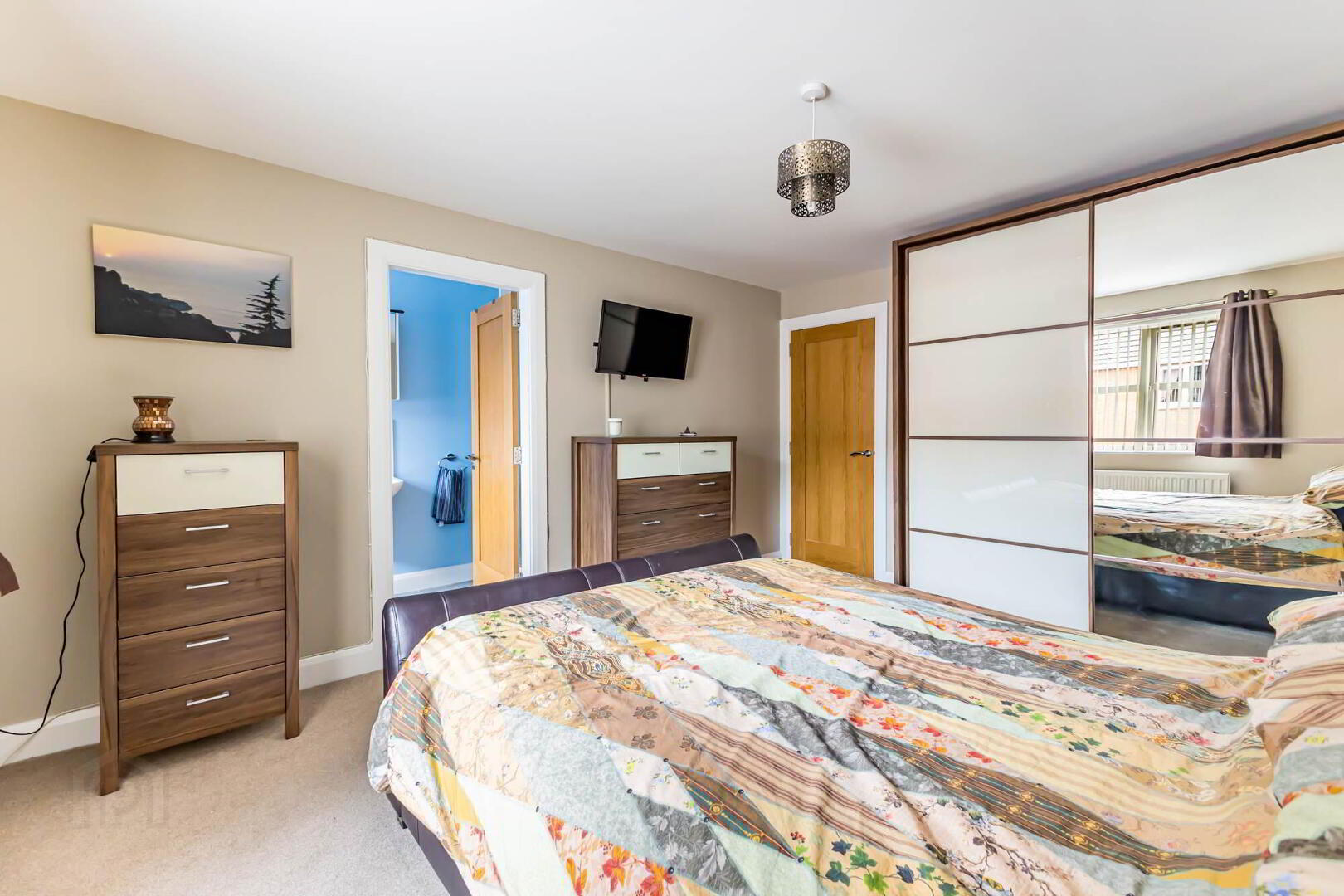 3 Rosebank Court 16 of 25
