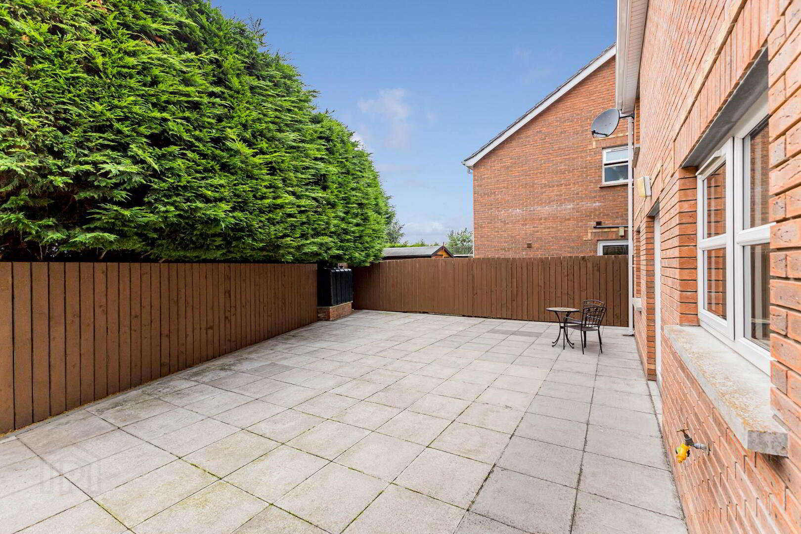 3 Rosebank Court 23 of 25