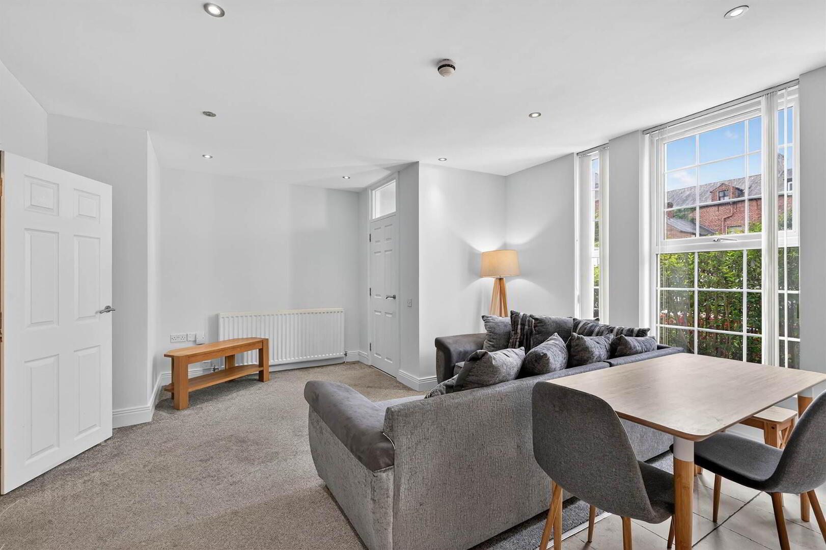 Apt 1, 25-27 Dunluce Avenue 8 of 16