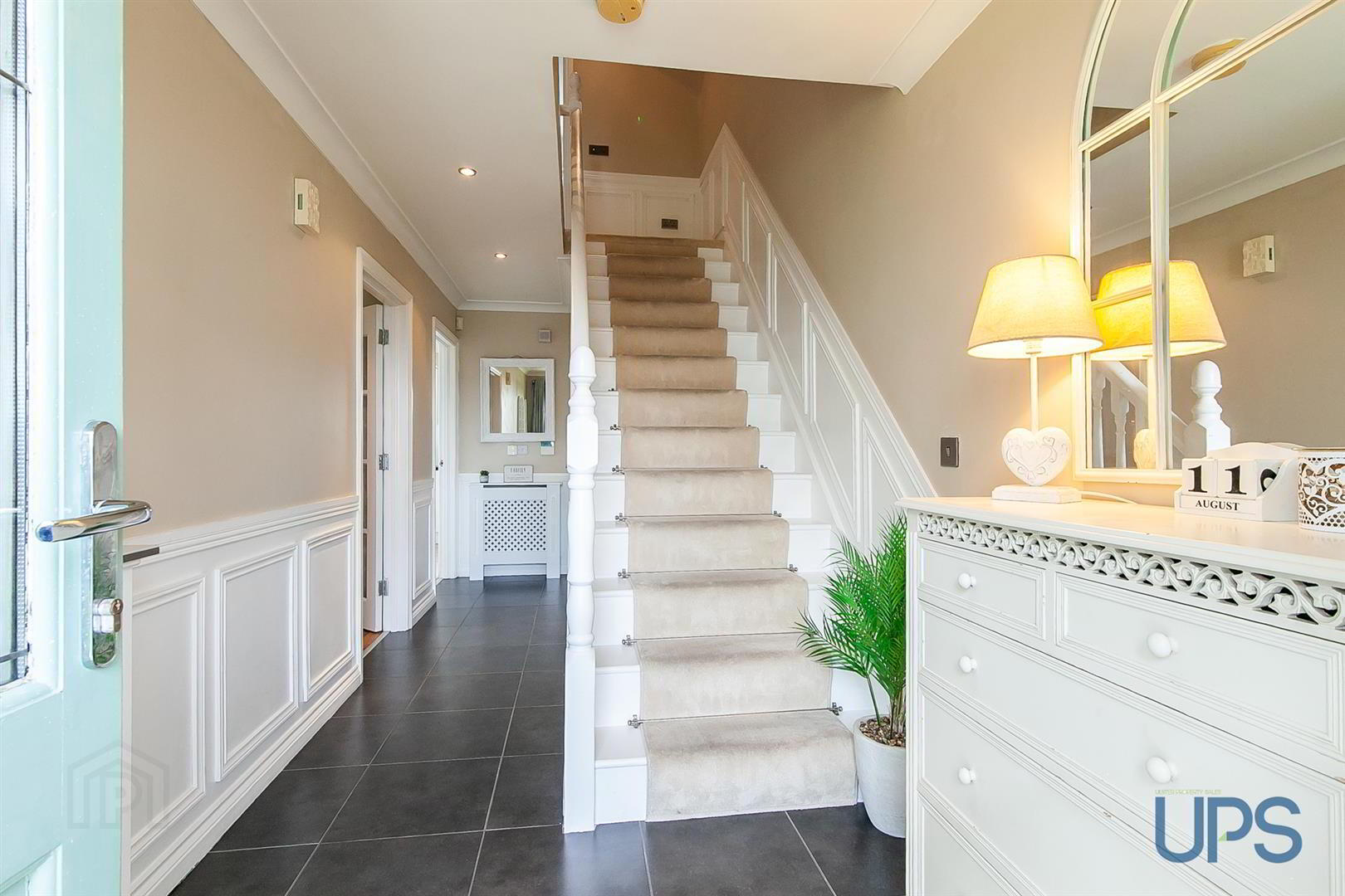 10 Lagmore View Way 13 of 28