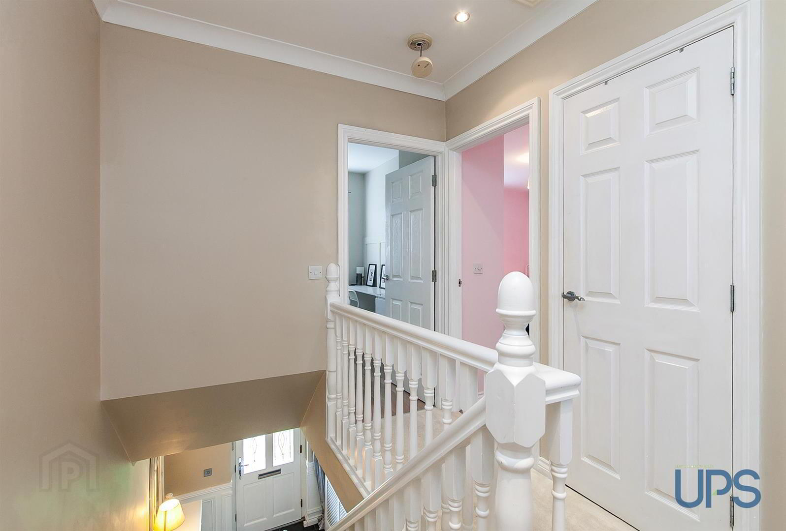 10 Lagmore View Way 15 of 28