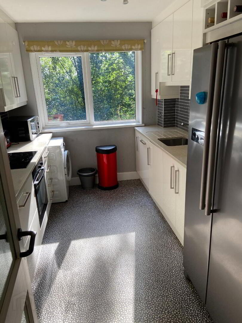 Stranmillis Mews 5 of 12