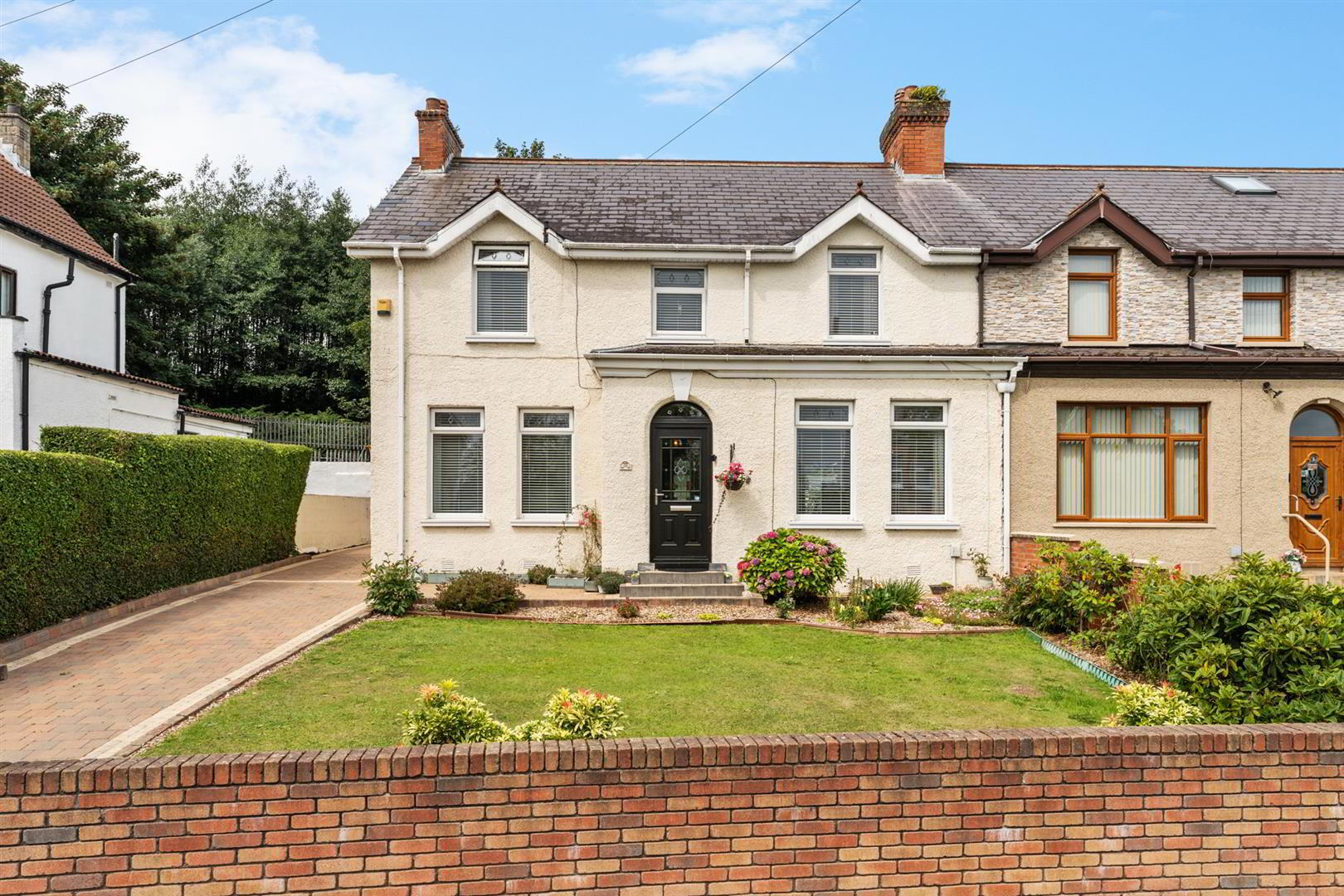 231 Ballygomartin Road 1 of 33