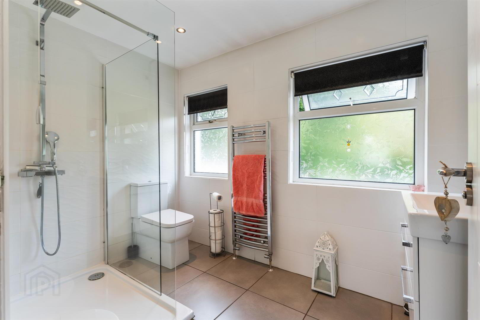 231 Ballygomartin Road 22 of 33