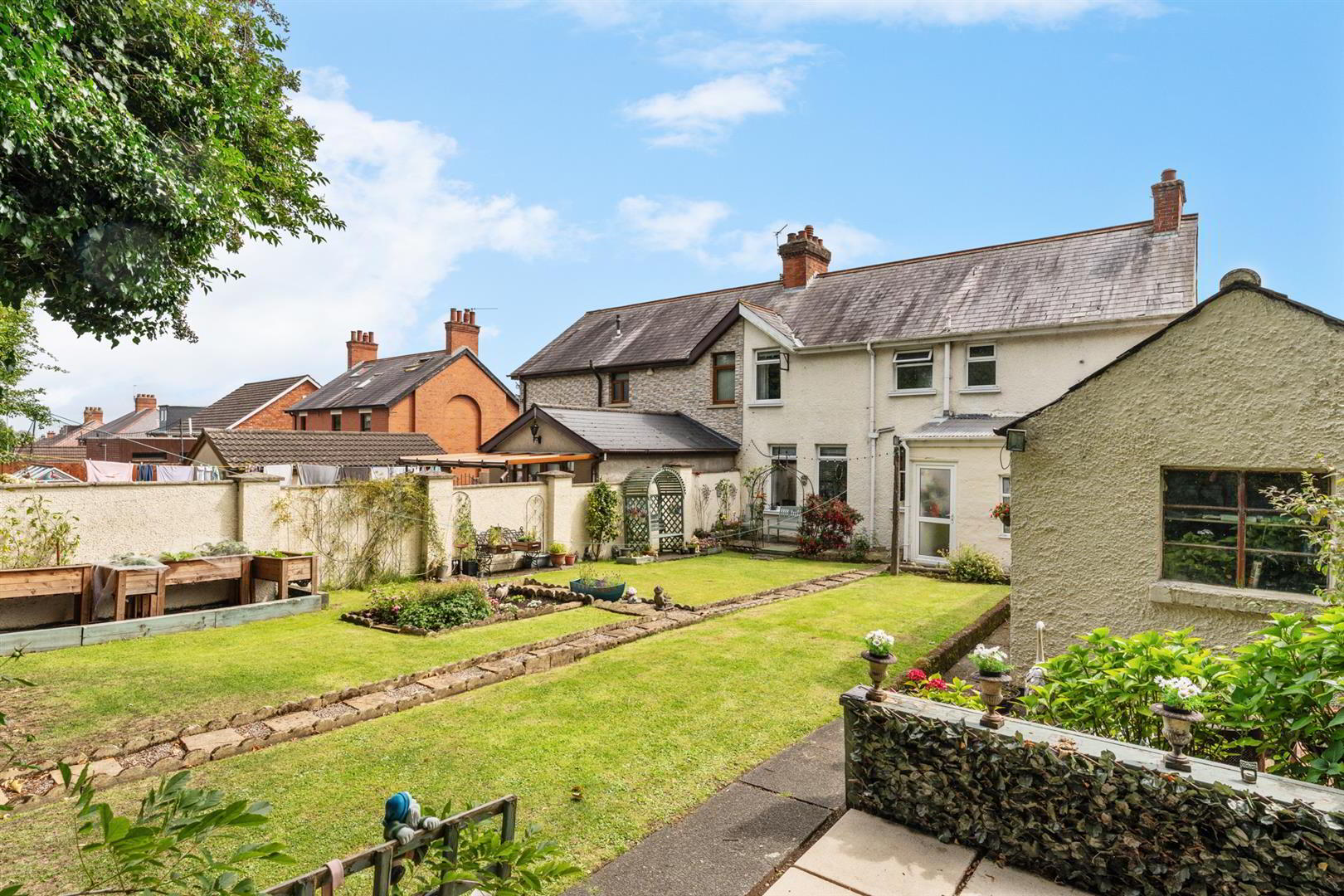231 Ballygomartin Road 31 of 33