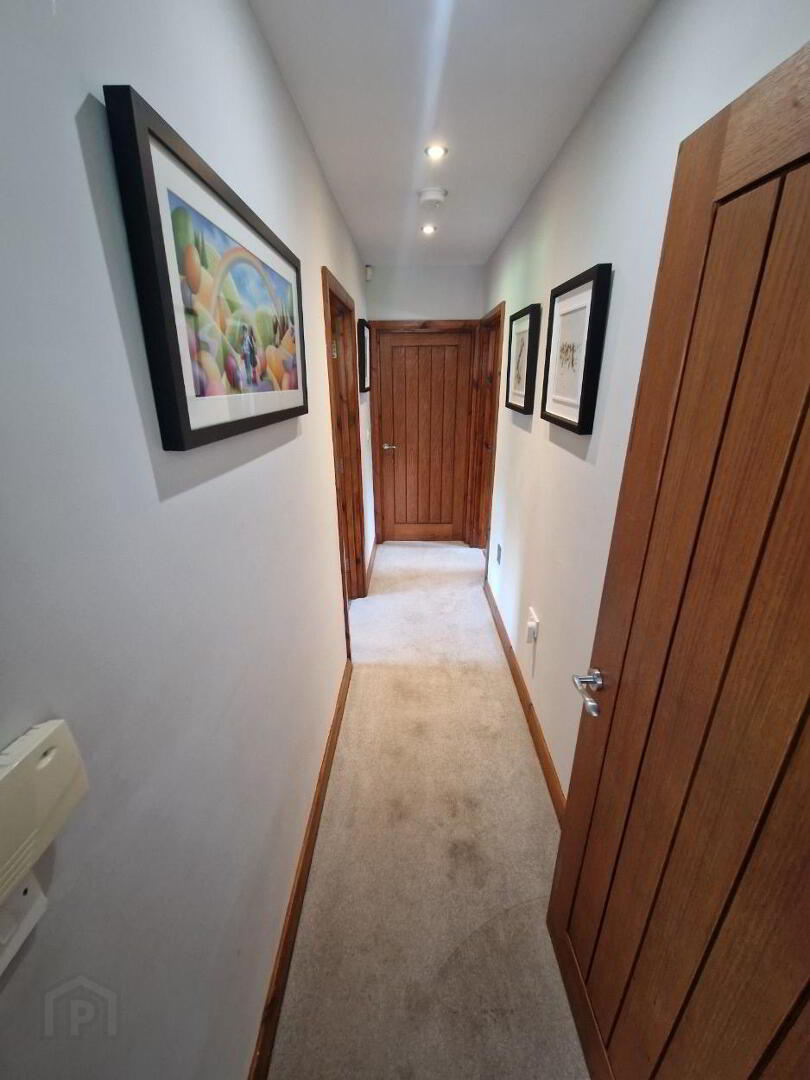 44b Oldwood Road 19 of 43
