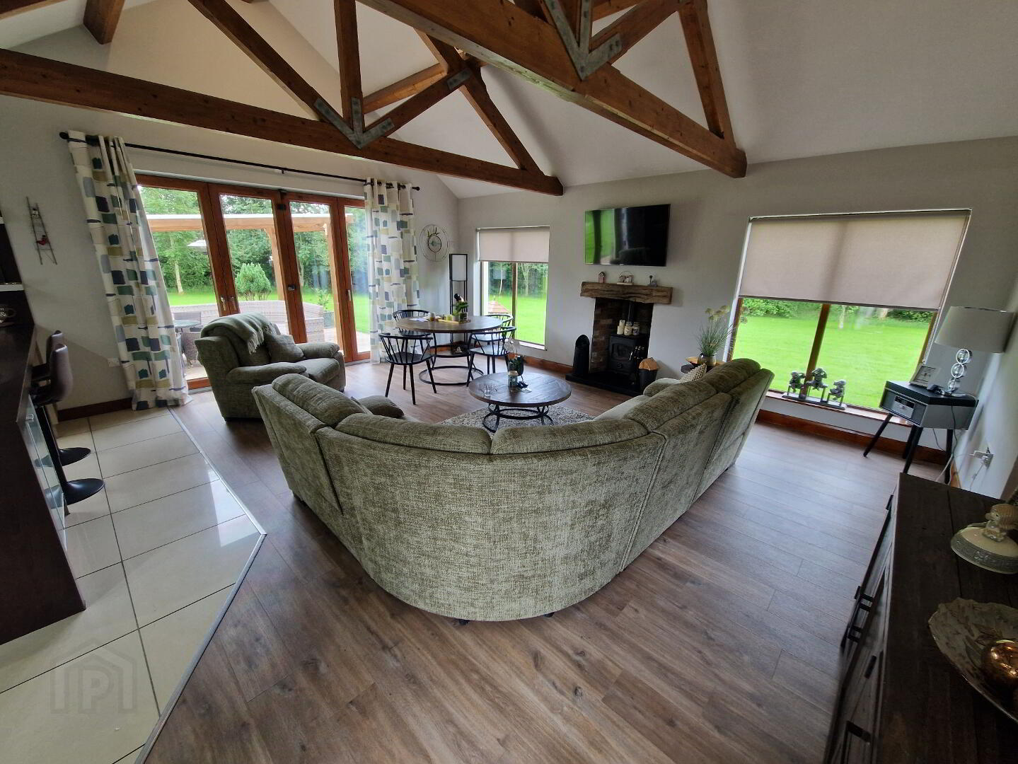 44b Oldwood Road 5 of 43