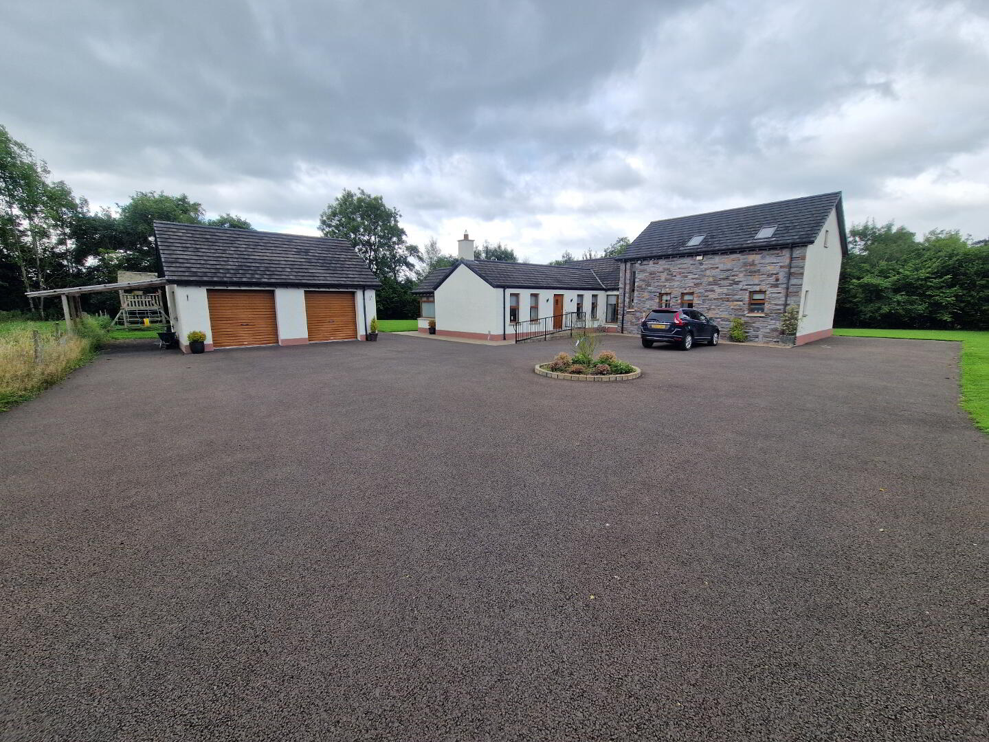 44b Oldwood Road 1 of 43