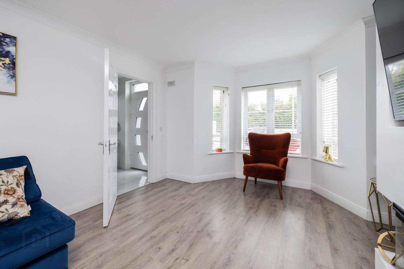 1 New Haven Court 6 of 28
