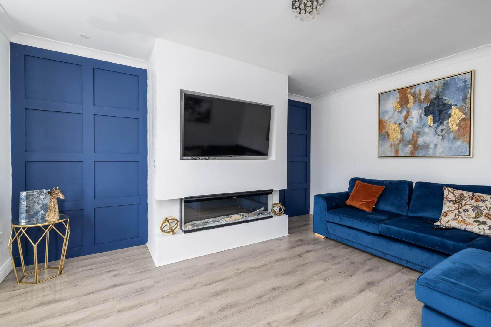 1 New Haven Court 4 of 28