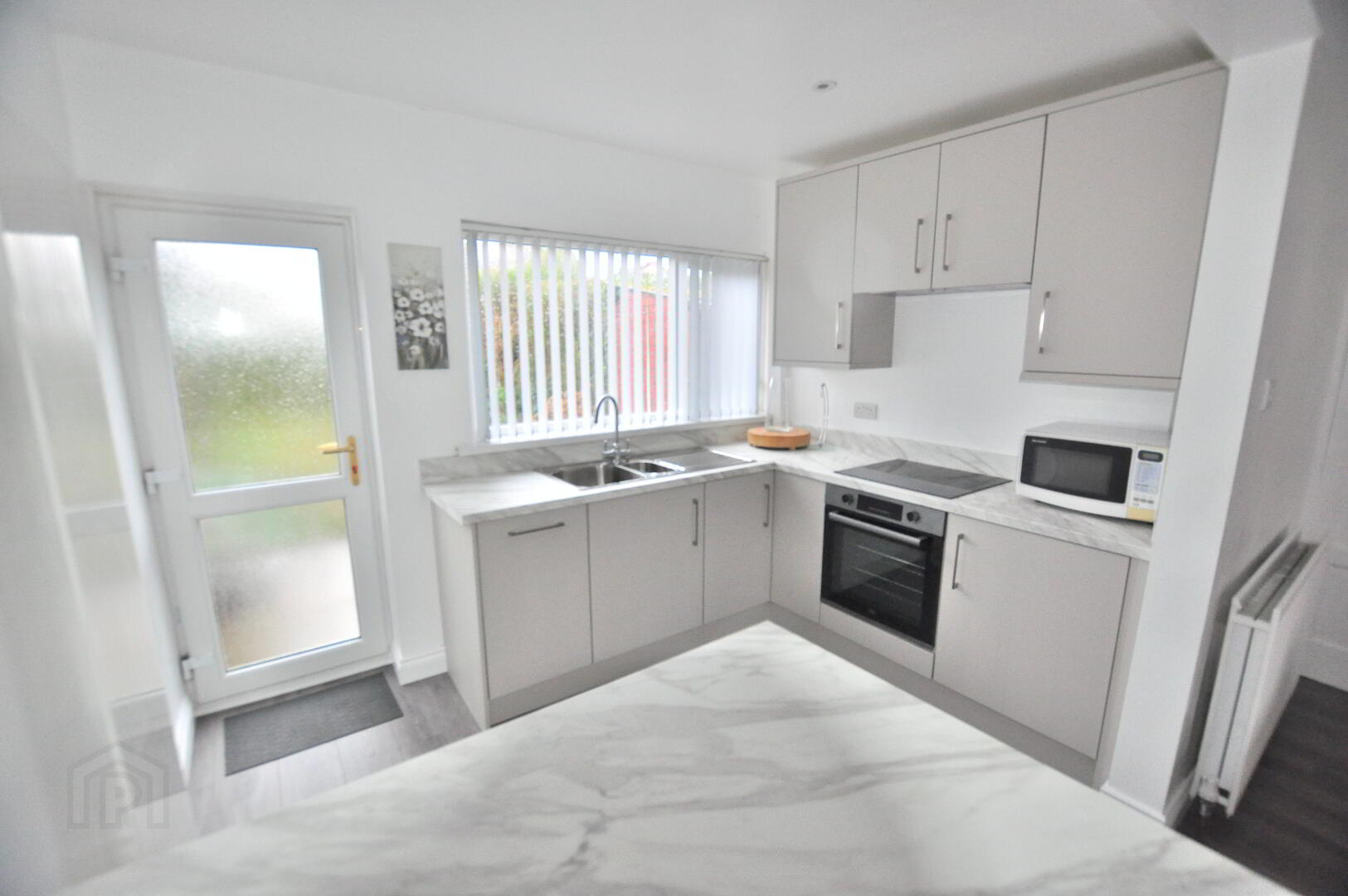 39 Breda Road 3 of 11
