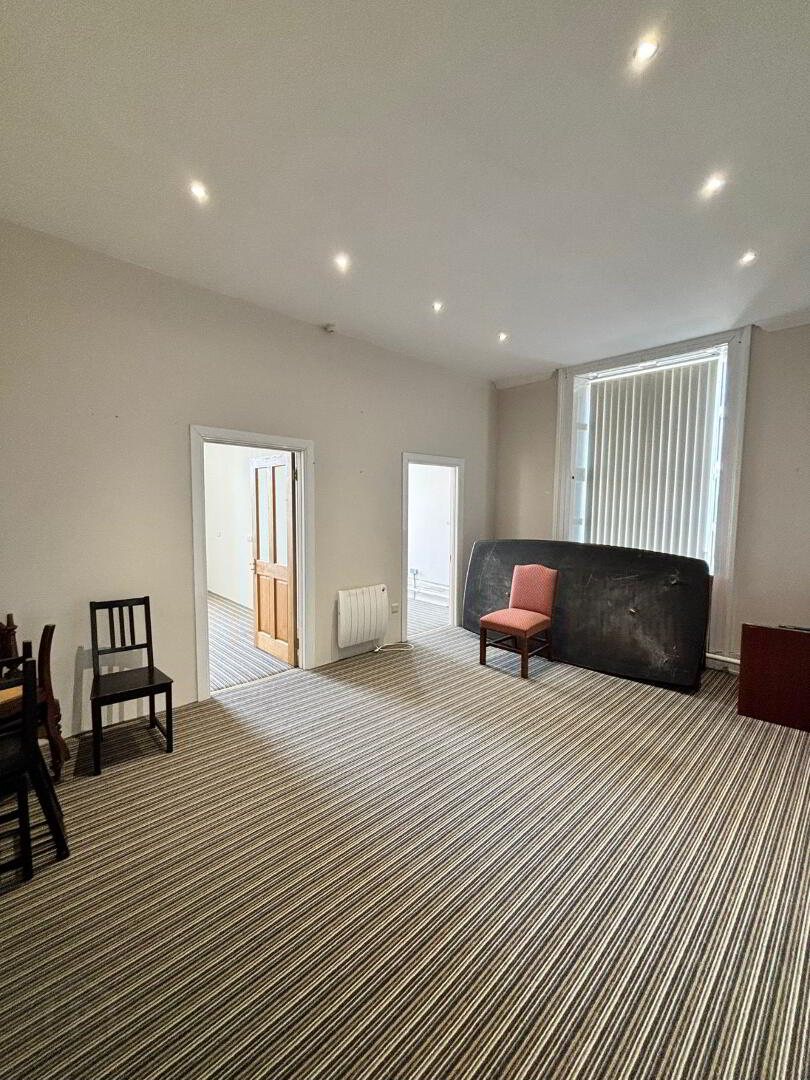 Regent House, Suite 1 35 Regent Street 10 of 13