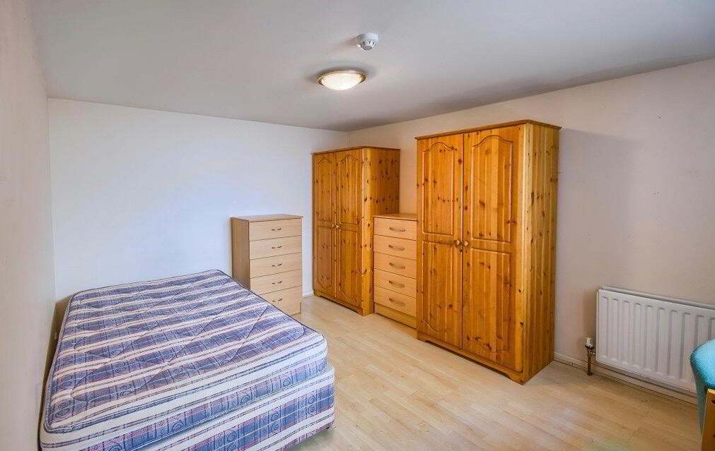 Unit F1, 21 Rugby Road 4 of 6