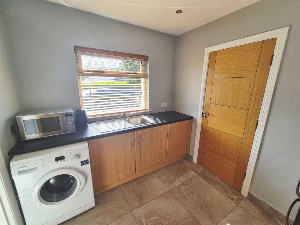 54 Ballyhackett Road 19 of 32