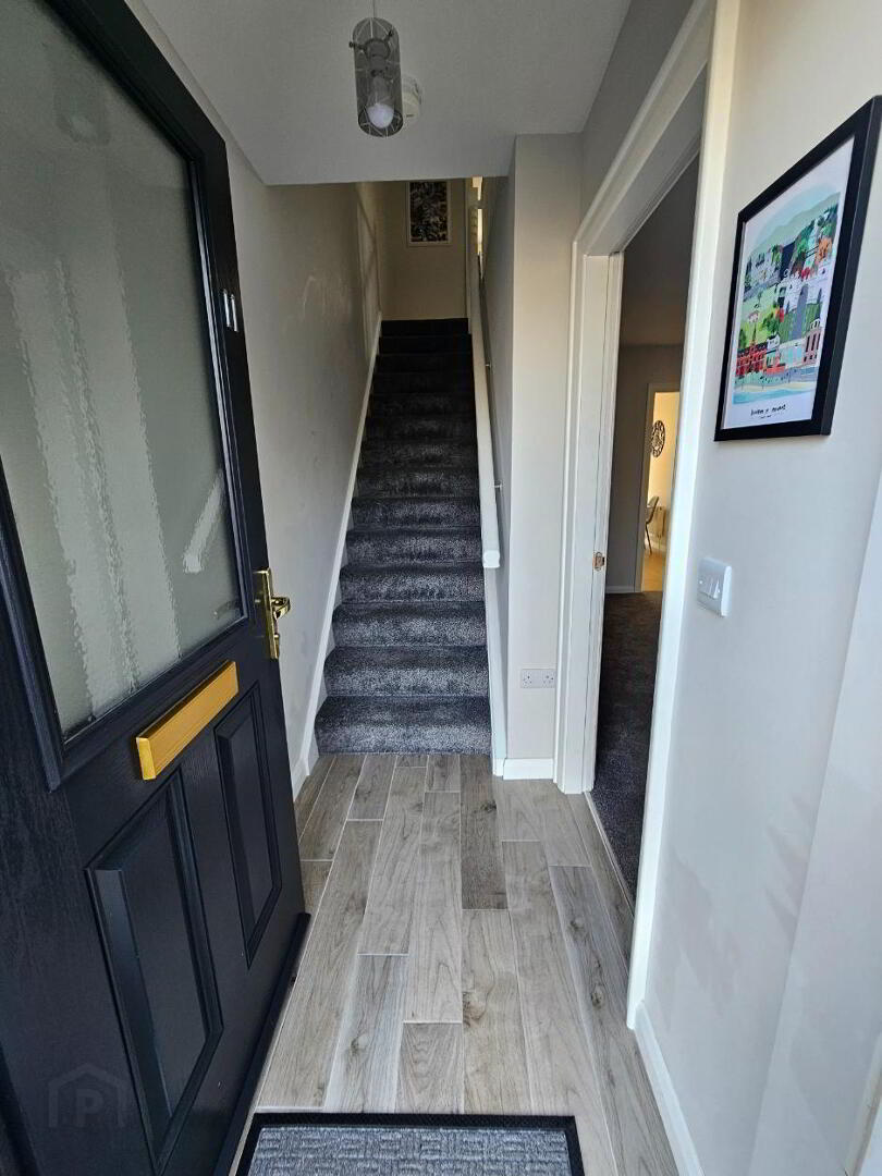 11 Seatown Court 2 of 22