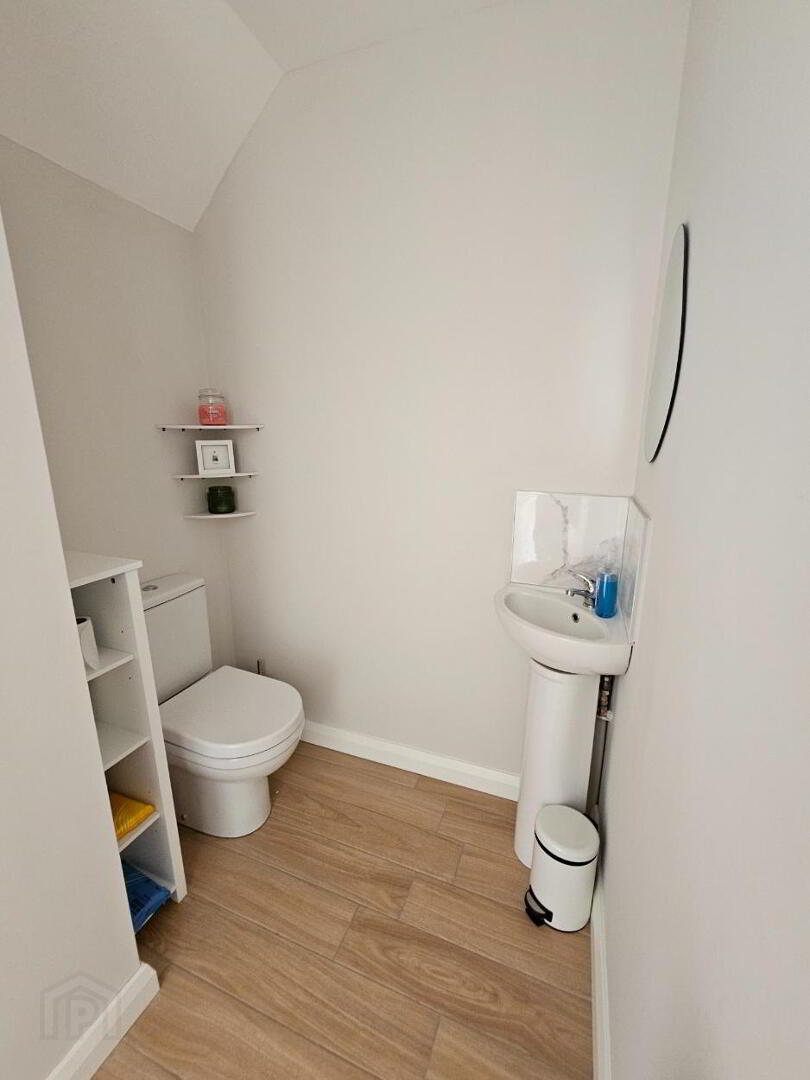 11 Seatown Court 8 of 22