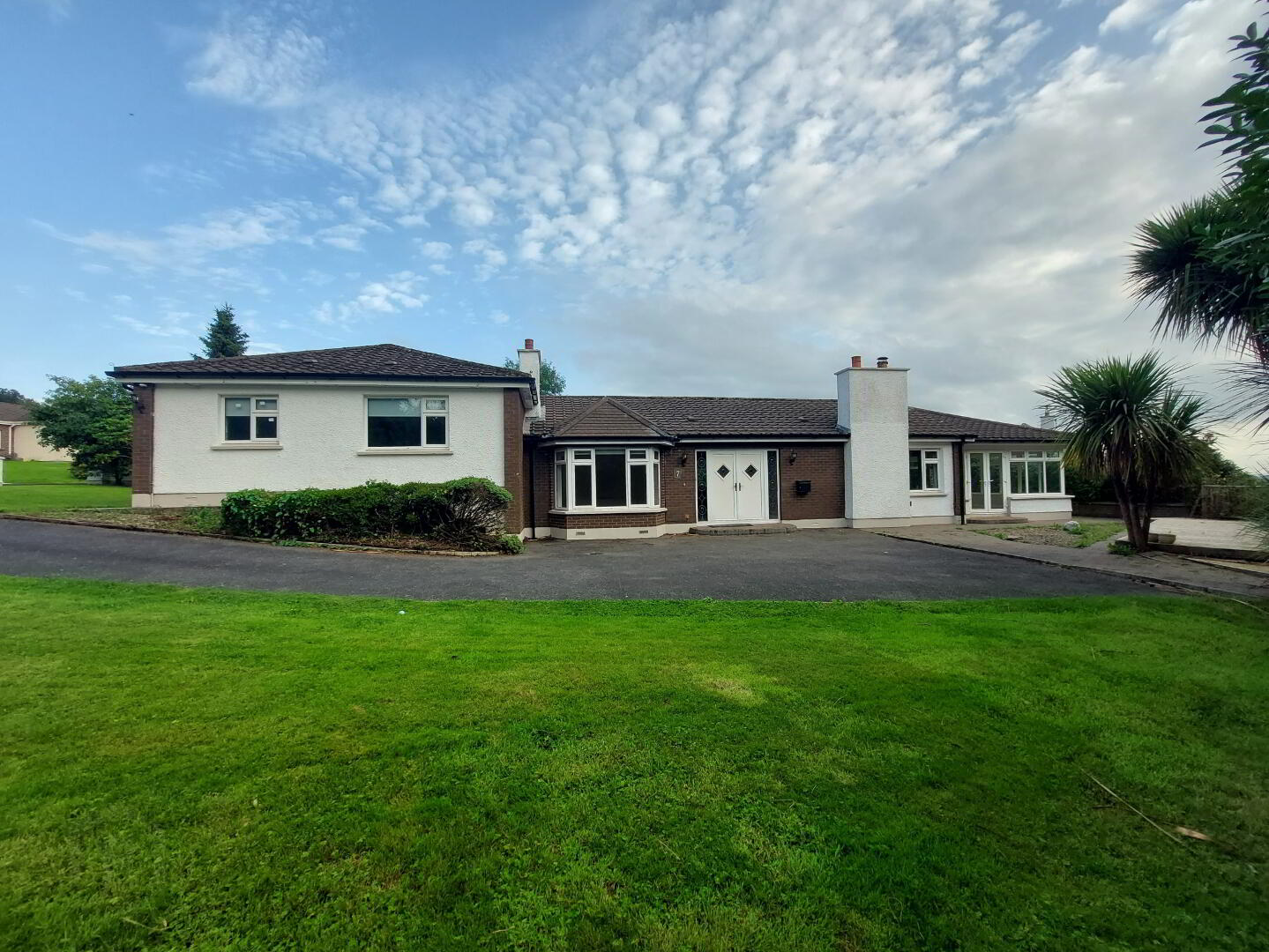 7 Dunnwood Park 1 of 28