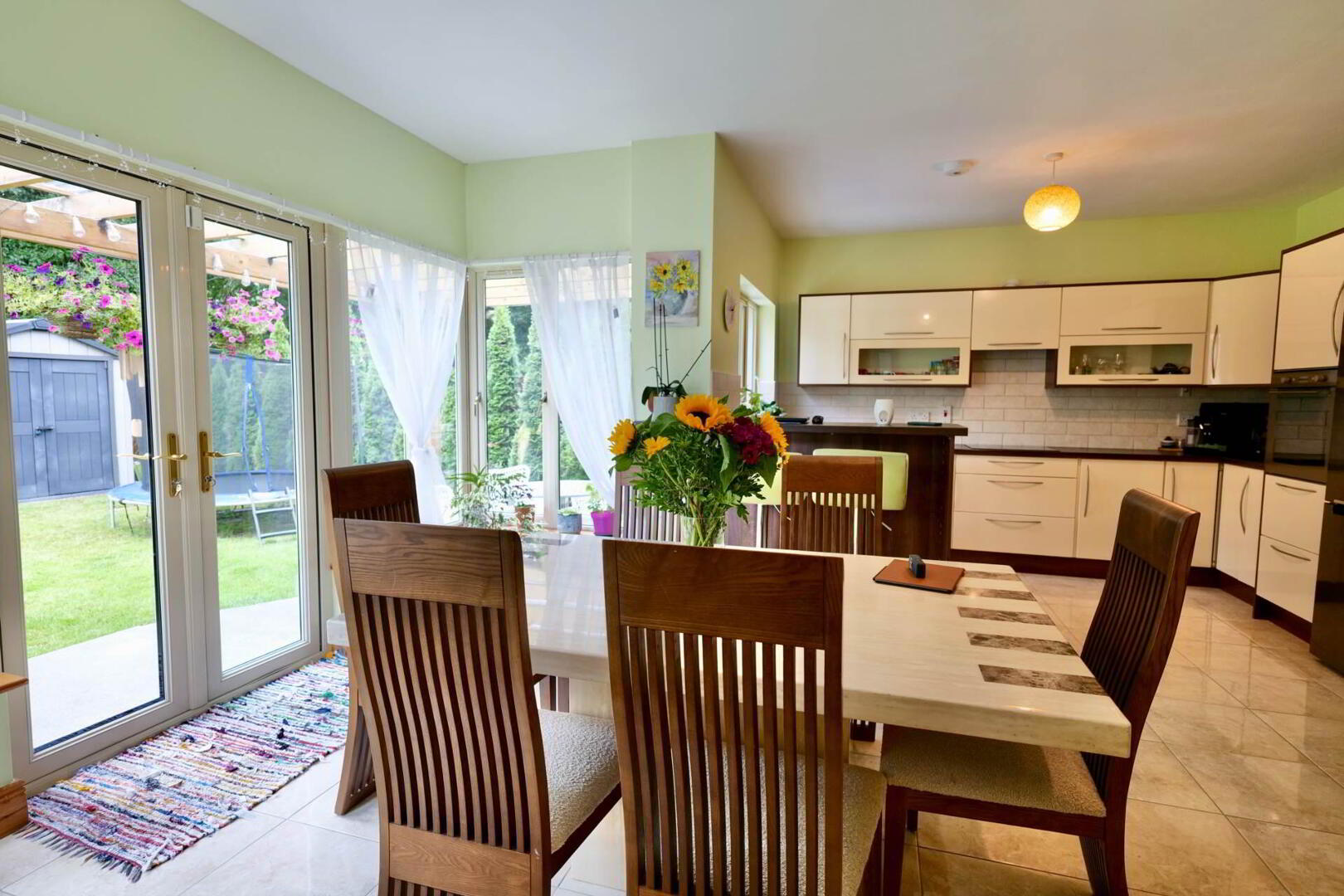 2 Beechwood Avenue 8 of 25