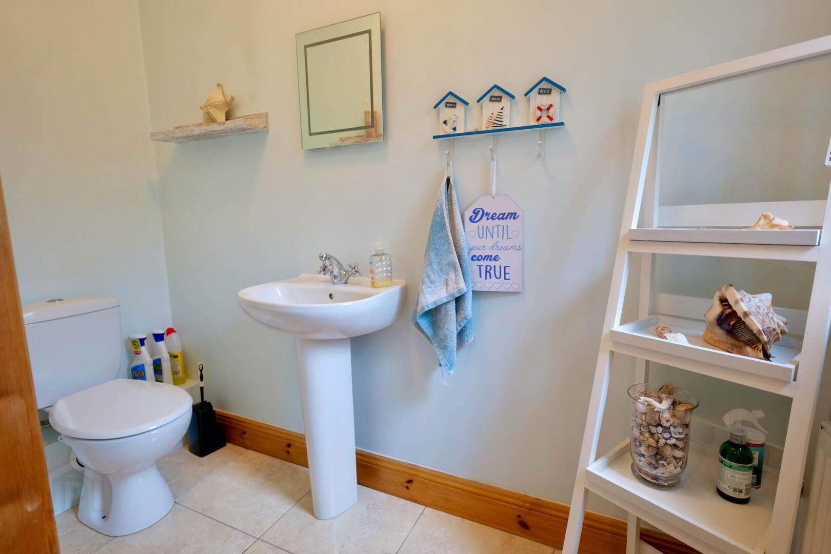 2 Beechwood Avenue 10 of 25