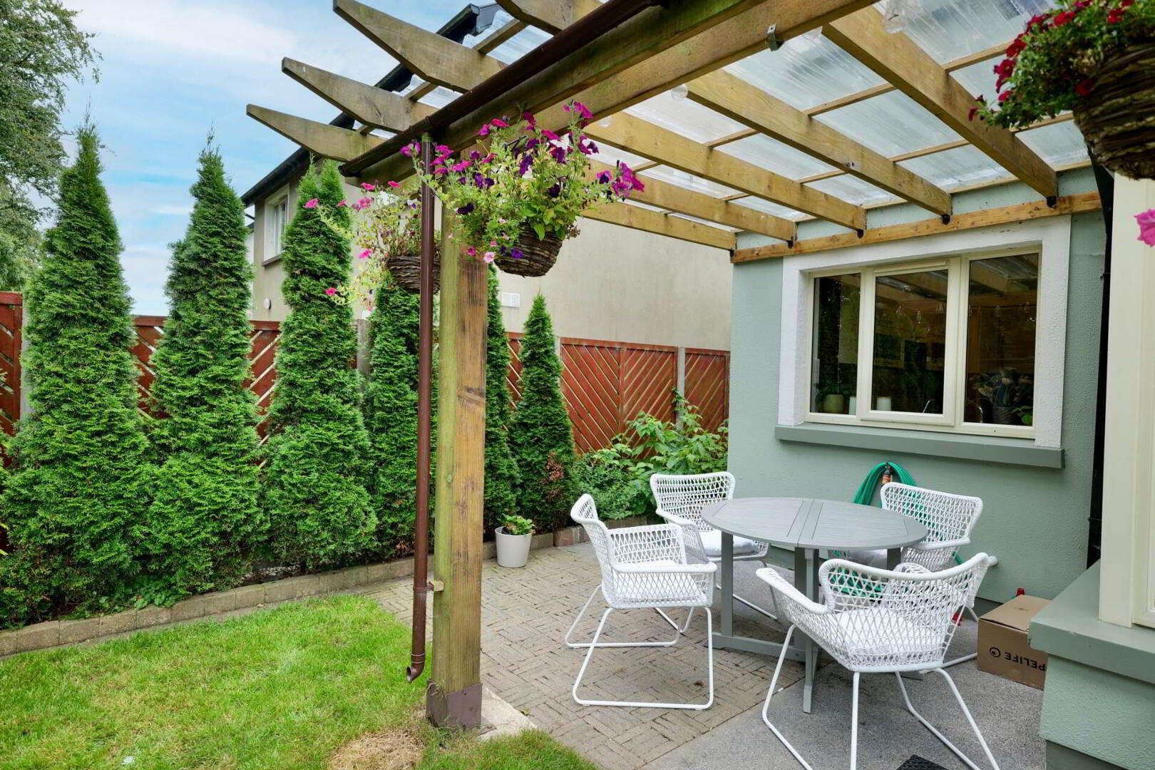 2 Beechwood Avenue 20 of 25