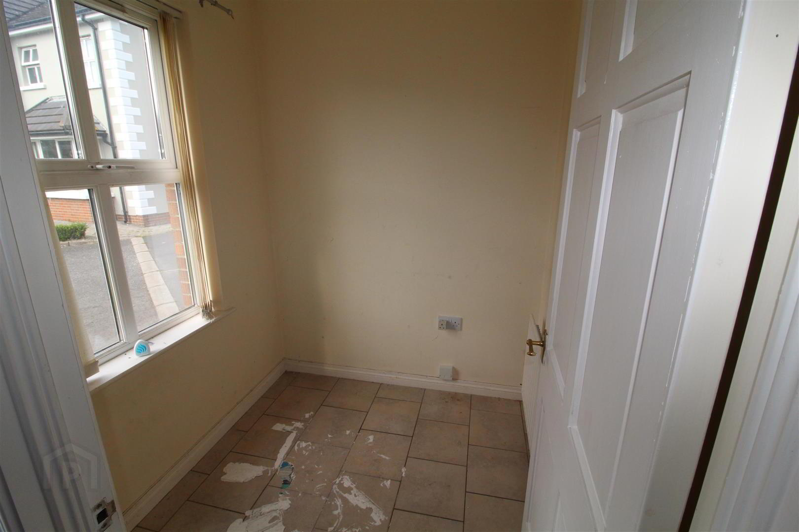 3 Racecourse Way 7 of 13