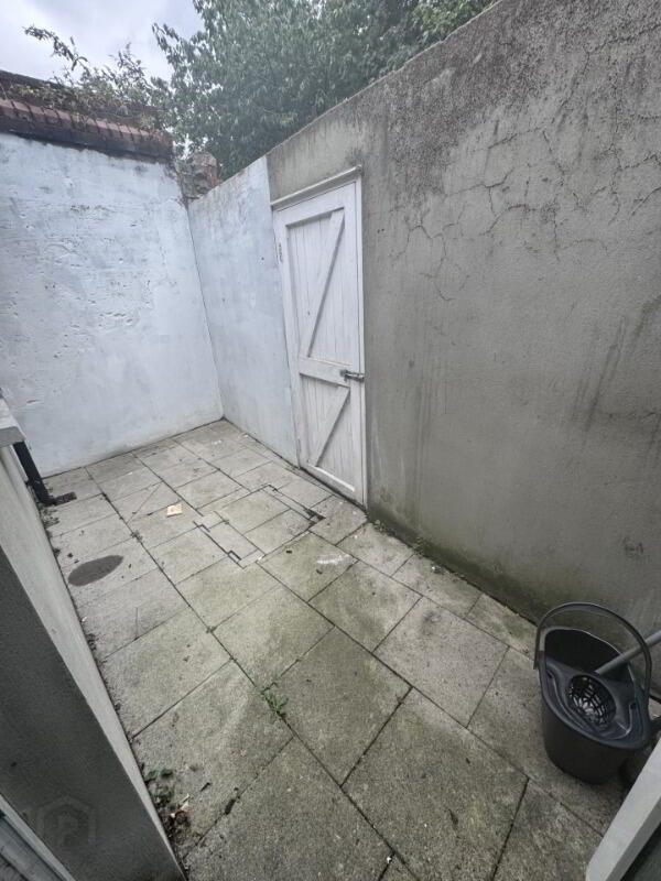2b Donegall Avenue 7 of 7